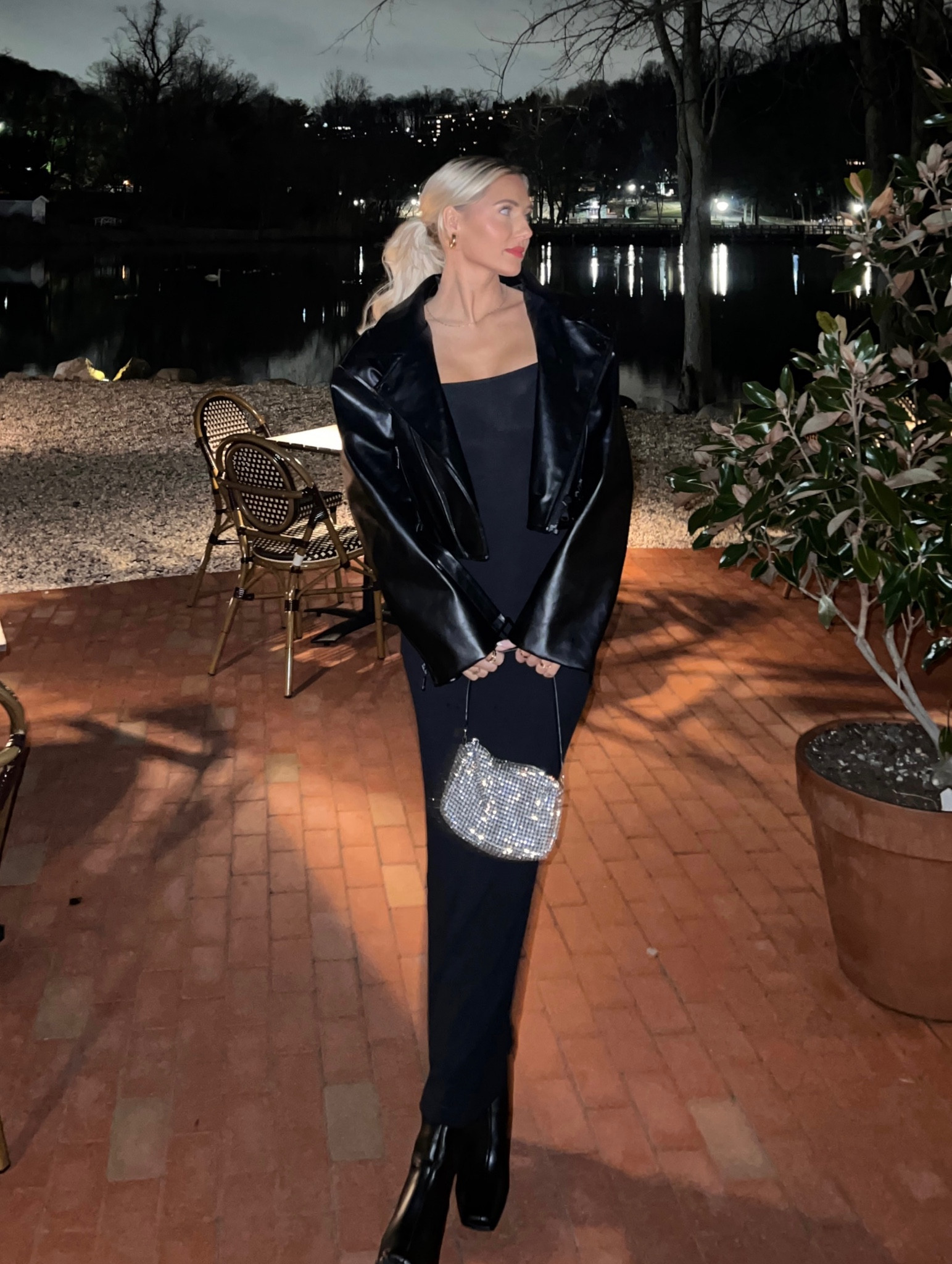 Simple dinner outfit 🍷✨🤍

#LTKSeasonal #LTKbeauty #LTKSale