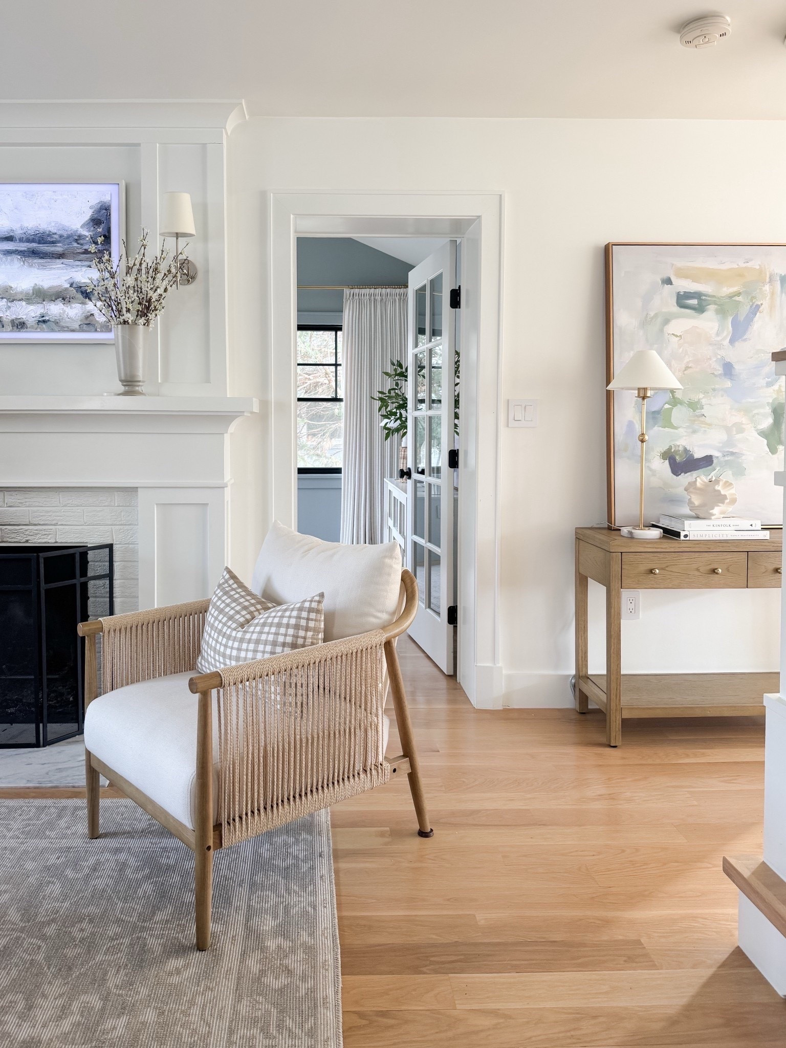 A few living room pieces I’ll never get tired of.

The woven chair adds the perfect texture, the console table is such a functional anchor, and this buffet lamp is truly the prettiest little splurge — marble base, brass detailing, and that warm, elevated glow.

Finished with cheerful abstract art that instantly breathes life into the room and keeps the space feeling fresh while still neutral and timeless.


#LTKHome #LTKSeasonal