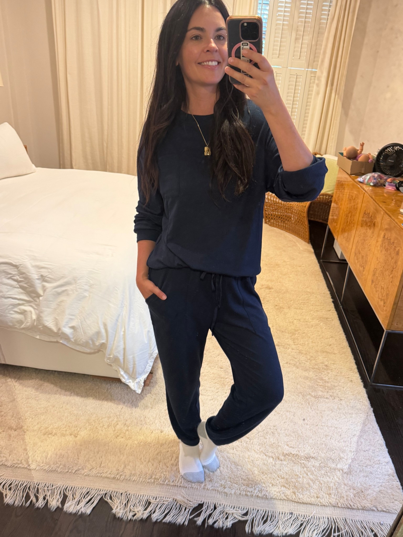 My new favorite comfy cute travel outfit! Headed to the airport shortly and I love wearing something easy like this that looks good, but I can be comfortable on an overnight flight. Whole outfit was less than $30!

#LTKFindsUnder50 #LTKTravel #LTKActive