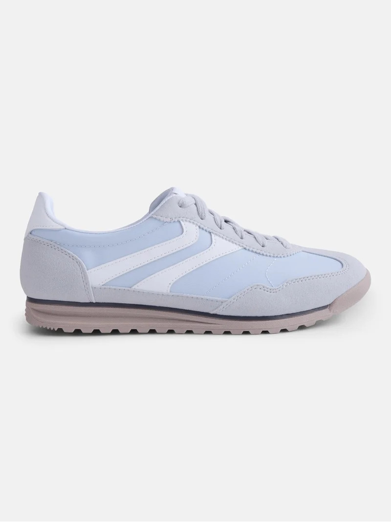 No Boundaries Women's Retro Inspired Lace Up Sneakers | Walmart (US)