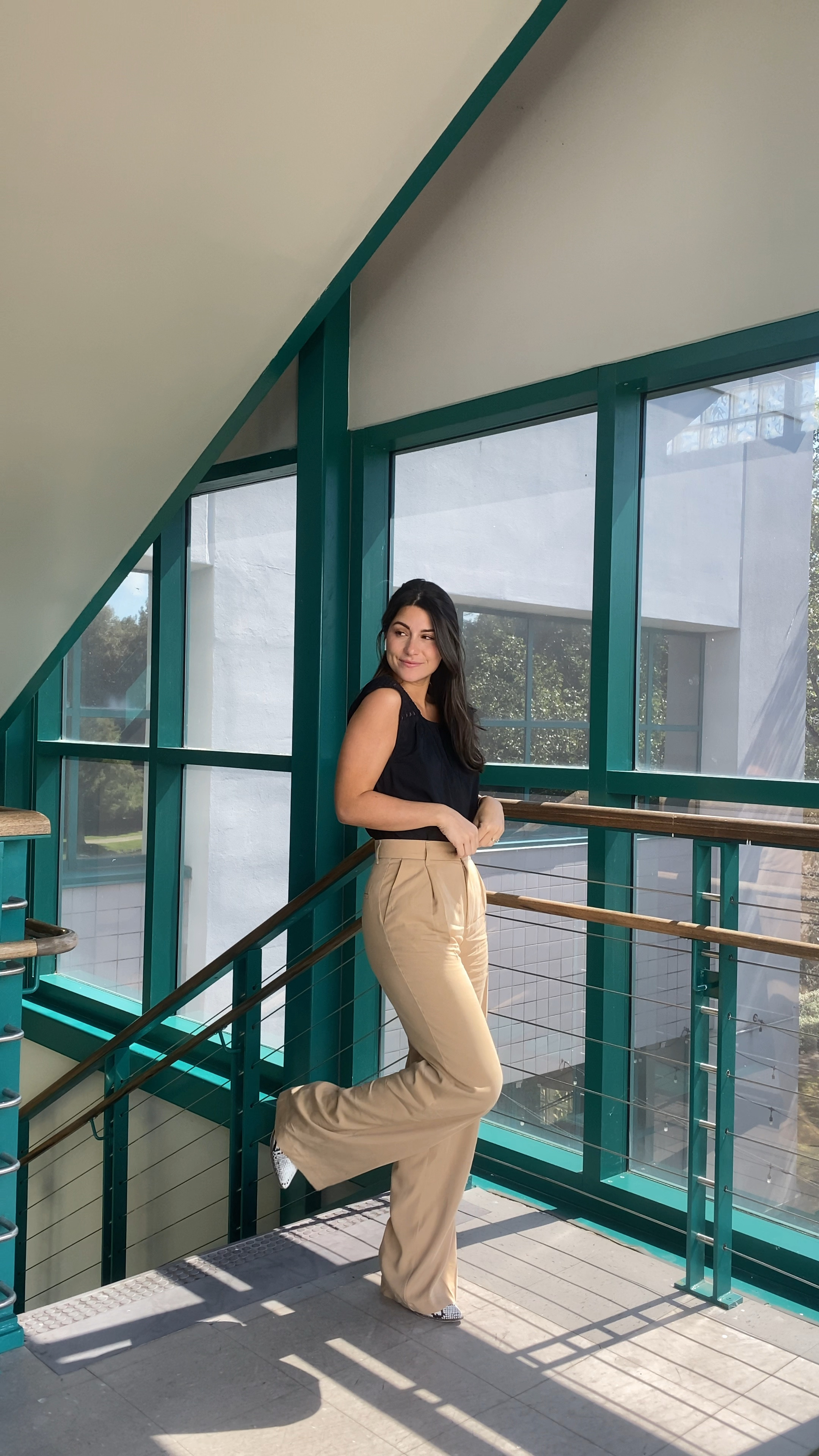 Falling for fall and these cute fall fits! Stay elevated, friends 🎰

I linked some really similar pieces for you to add to your autumn wardrobe! 😇

#LTKWorkwear #LTKStyleTip #LTKSeasonal