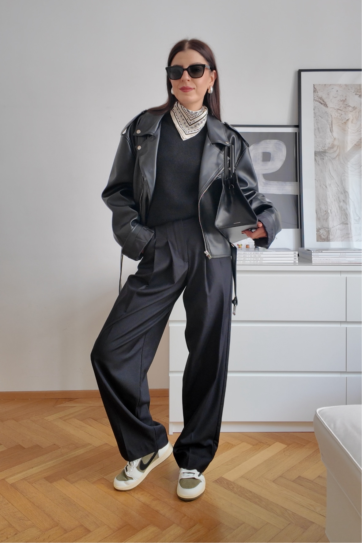 one week, seven looks 4/7 

#LTKHoliday #LTKCyberWeek #LTKGiftGuide