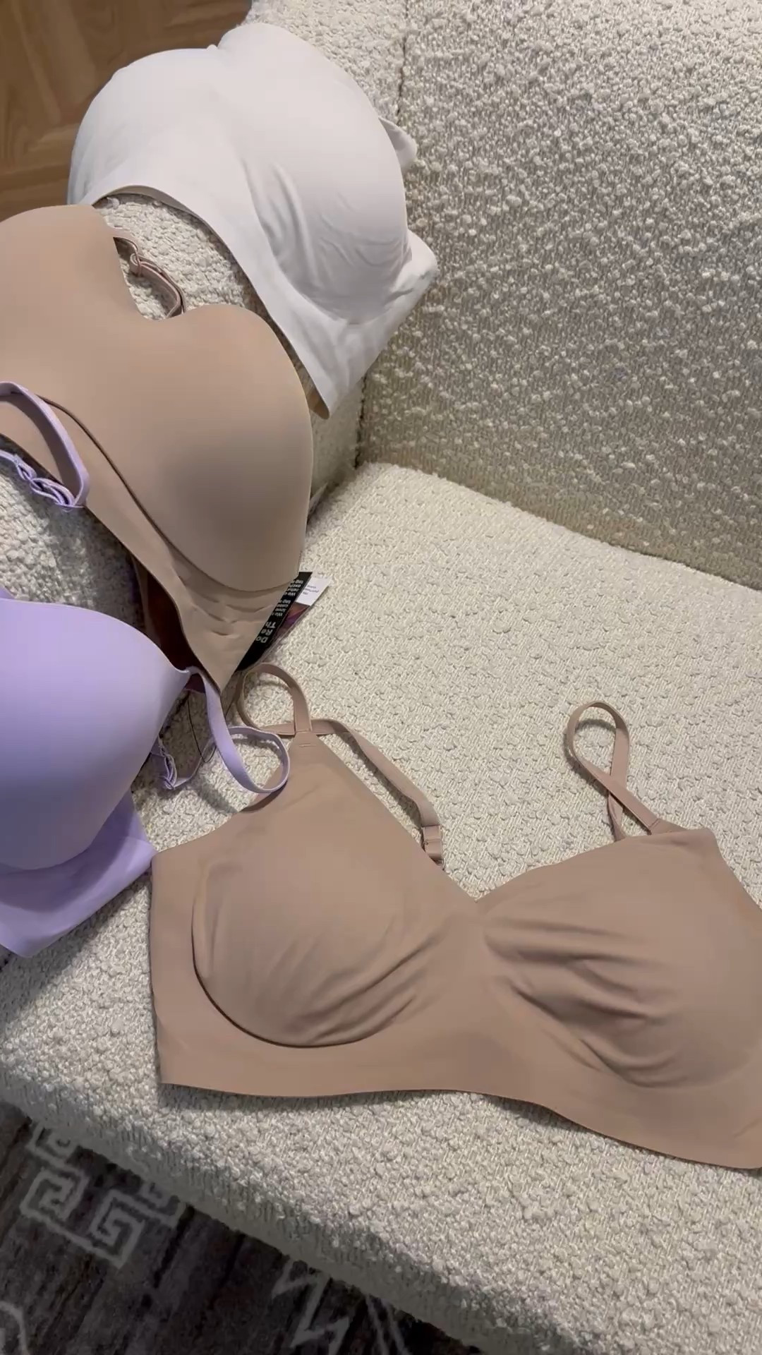 The best bras! Also BUY ONE get one FREE right now! Ignore that I’m out of breath haha 🤰

#LTKSaleAlert #LTKStyleTip #LTKBeauty