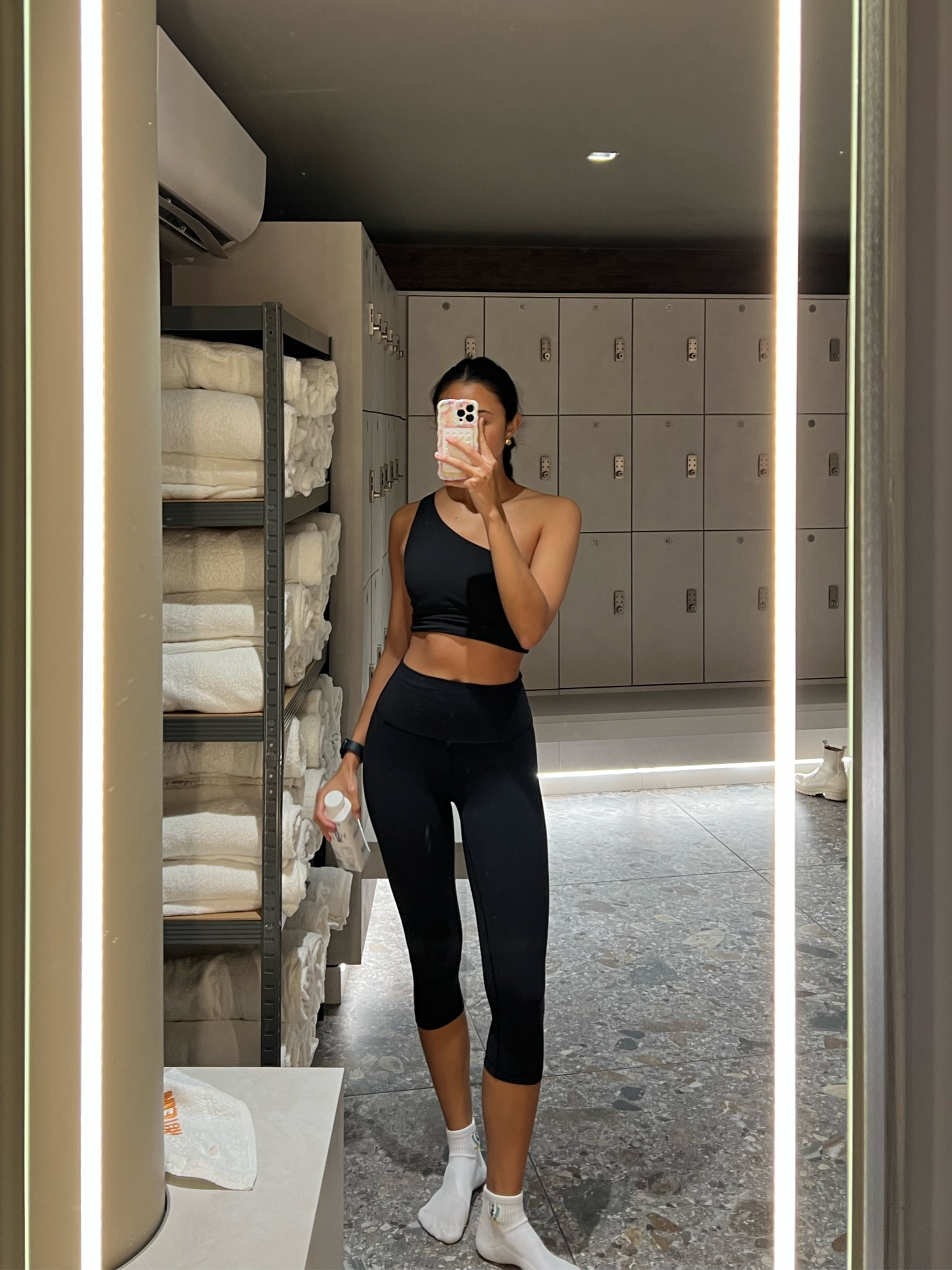 Spin class outfit of the day ~ this asymmetric lululemon top and the best align leggings 

#LTKeurope #LTKfitness #LTKuk