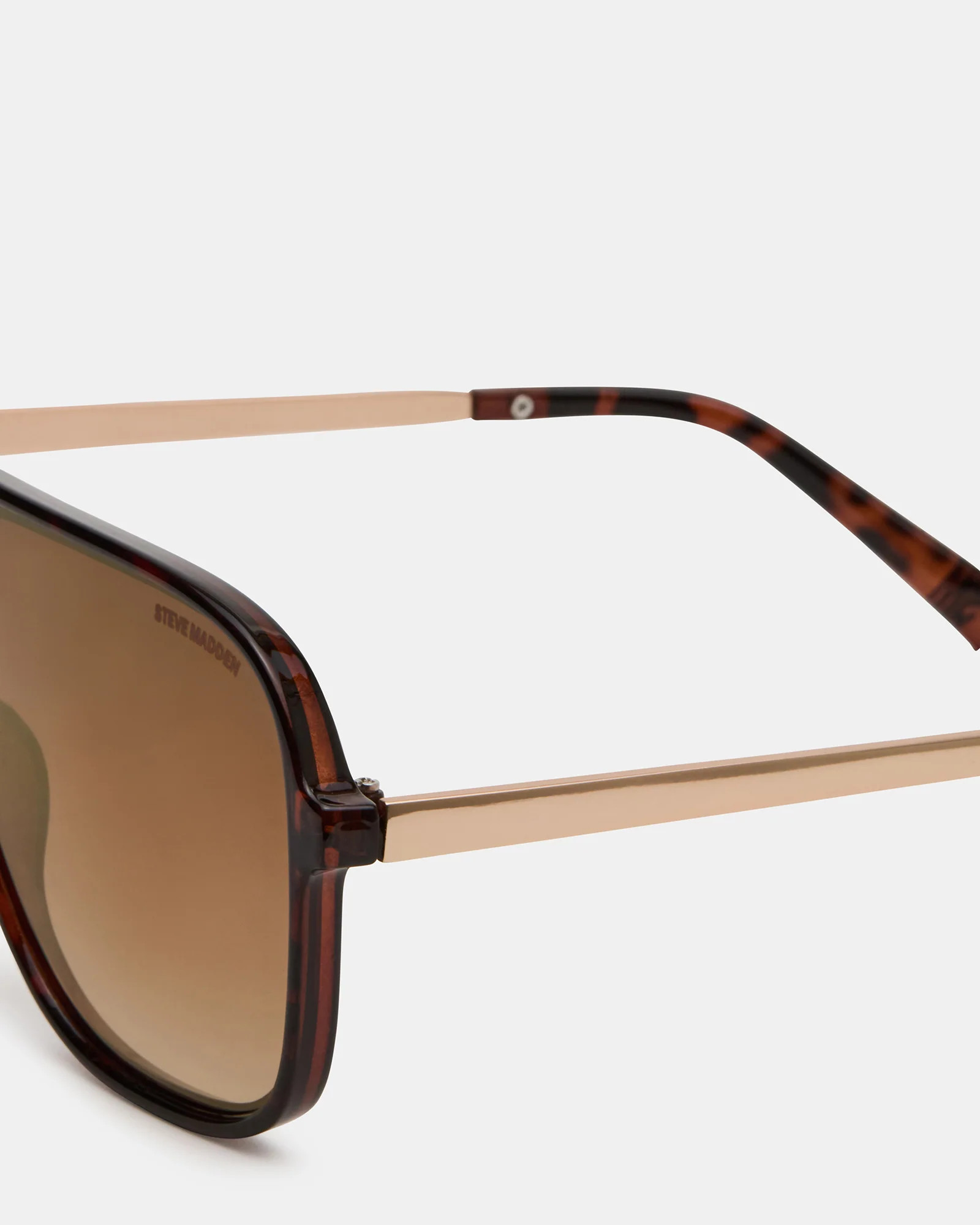 HARLAND Tortoise Frame Shield Brown Lens Sunglasses | Steve Madden (US)