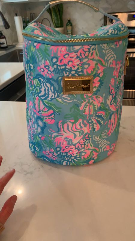 I have to share this perfect Lilly cooler perfect for lunch on the beach or wine coolers this summer!  

#LTKparties #LTKstyletip #LTKhome