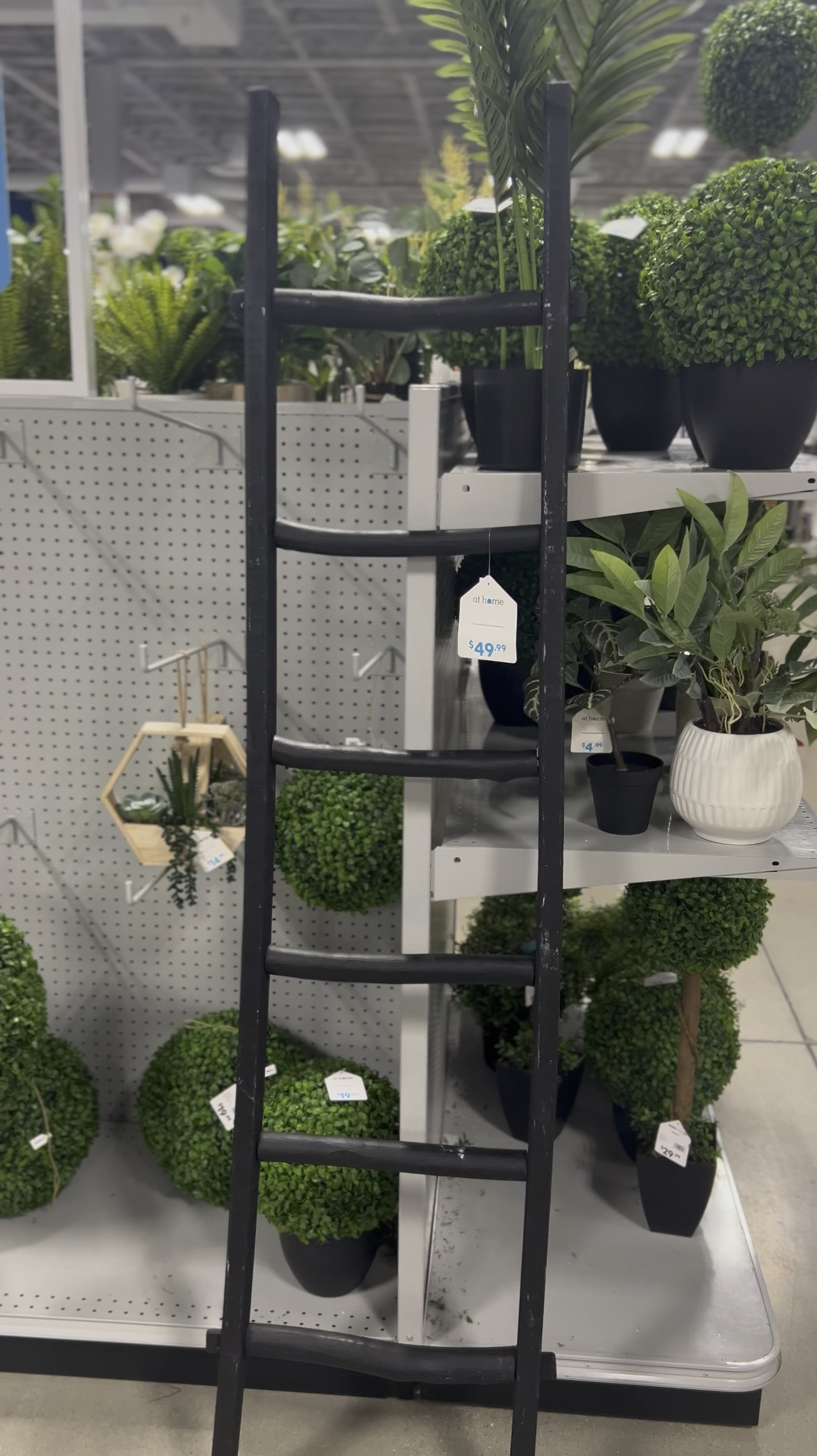 Blanket ladder finds! ✨ Adding rustic charm to any space is as easy as leaning one of these beauties against the wall. Drape a cozy throw, hang some greenery, or just let it stand alone for that effortless farmhouse vibe. Perfect for living rooms, bathrooms, or outdoor spaces! 🪴💫 #HomeDecor #LadderDecor #FarmhouseStyle #LTKHome #DecorInspo

#LTKGiftGuide #LTKHome #LTKStyleTip