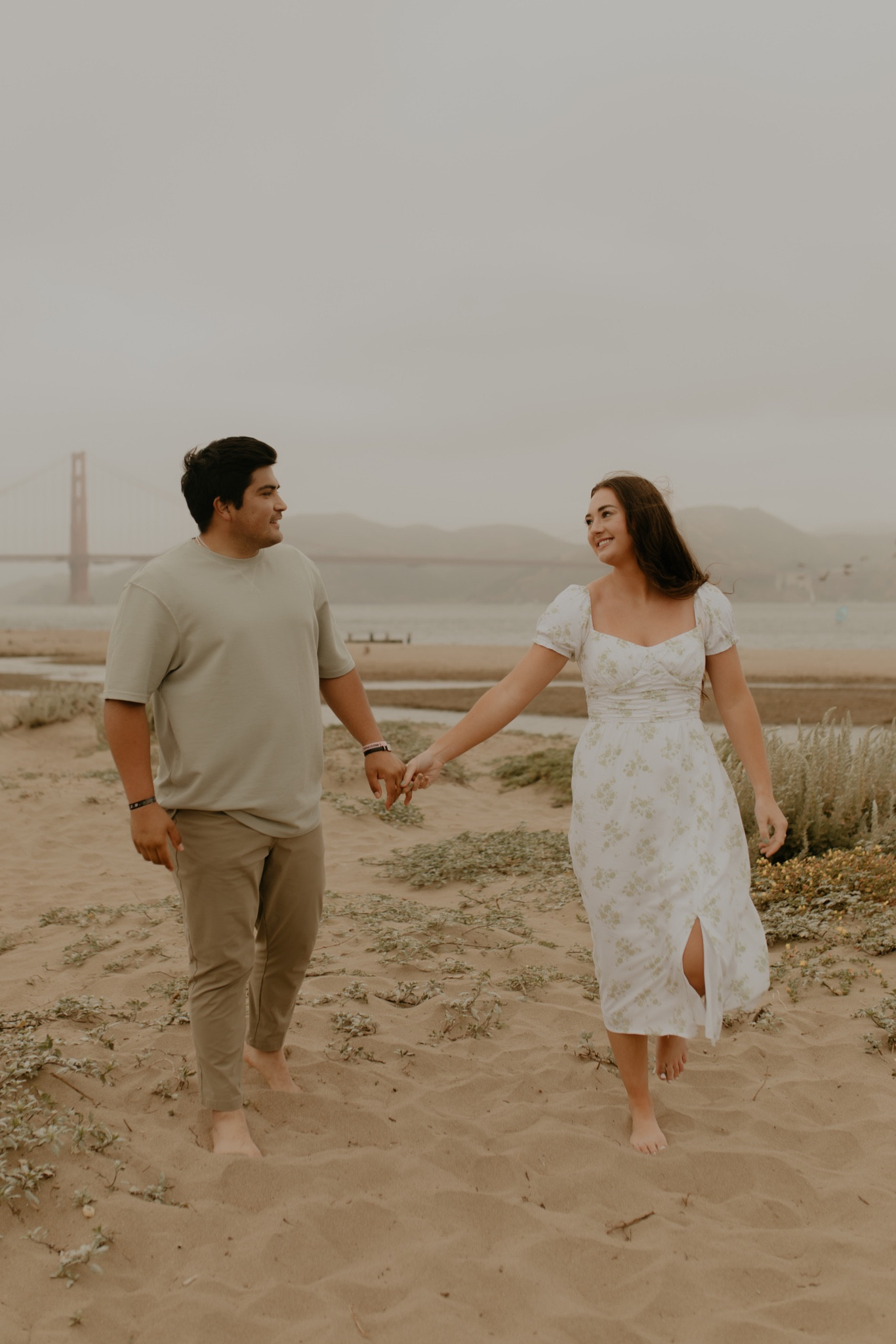 Family pictures outfit!




Couples Outfit, Mens wear, San Francisco, Beach Outfits, Couples portraits, Engagement Pictures

#LTKfamily #LTKsalealert #LTKstyletip