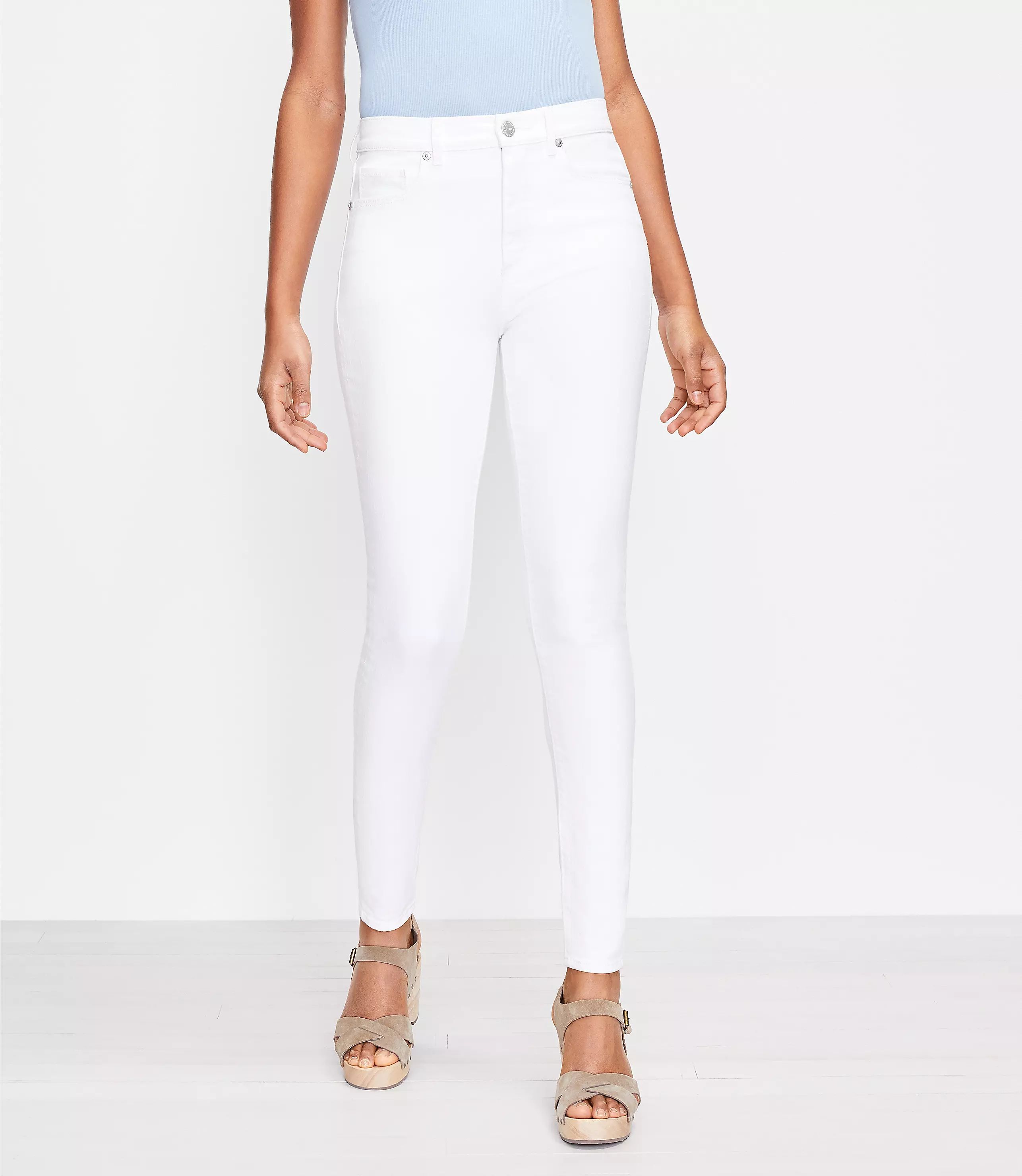 Curvy High Rise Skinny Jeans in White | LOFT