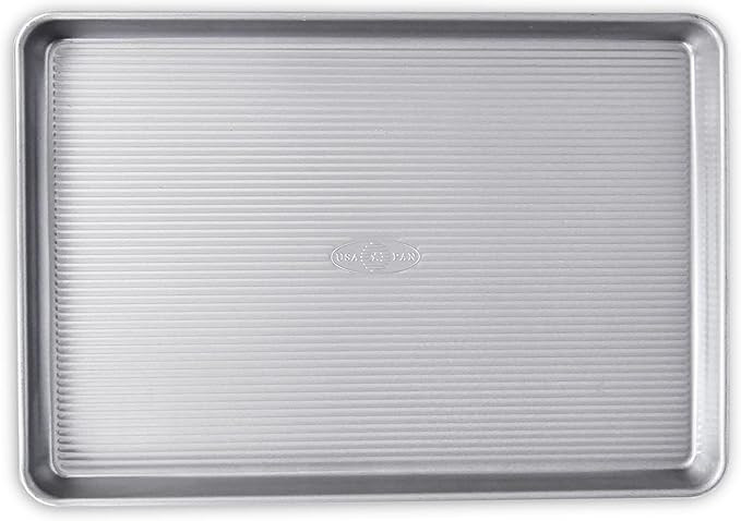 USA Pan Bakeware Half Sheet Pan, Warp Resistant Nonstick Baking Pan, Made in the USA from Alumini... | Amazon (US)