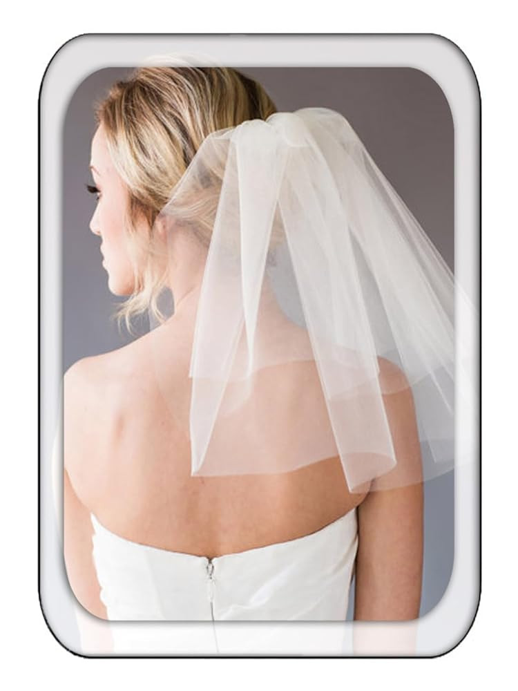 Aukmla Bride Wedding Veil 2 Tiers Short Shoulder Length Bridal Veils with Comb | Amazon (US)