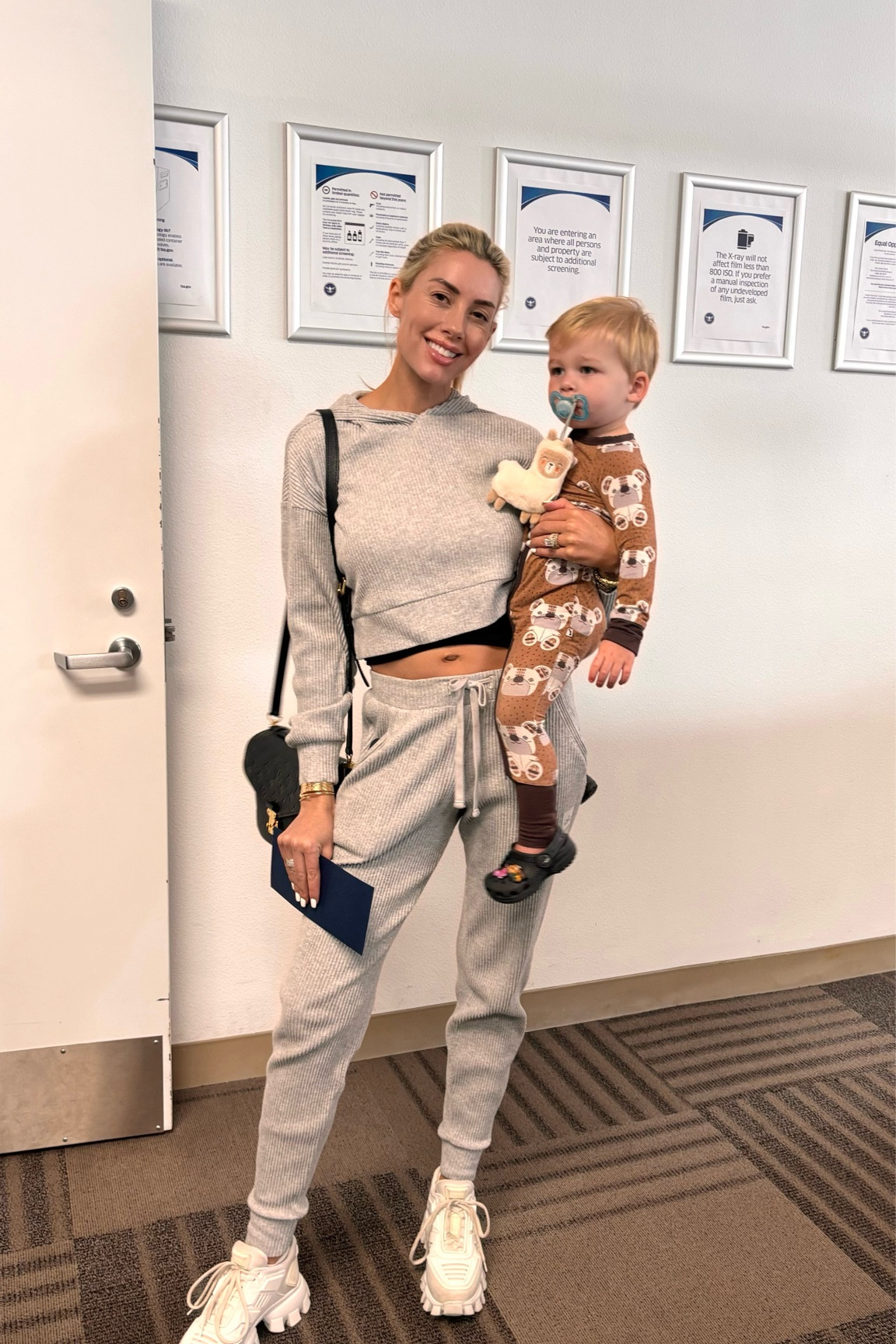 Our family is off to the Caribbean! This set from Alo makes for the comfiest travel fit!

#LTKStyleTip #LTKFamily #LTKTravel