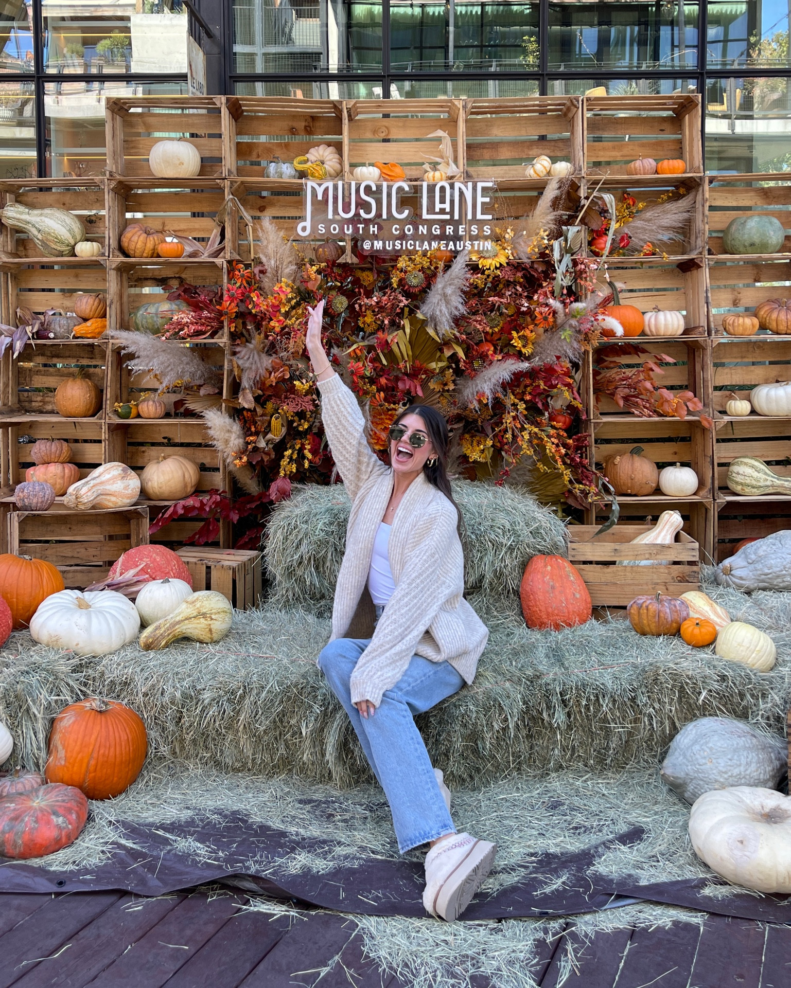 Falling for  FALL 🤎🥹

#LTKHolidaySale #LTKSeasonal #LTKGiftGuide