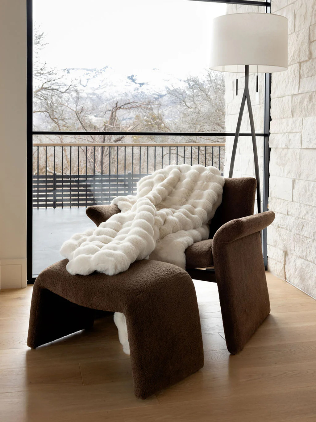 Bubble Cuddle Blanket | Cozy Earth