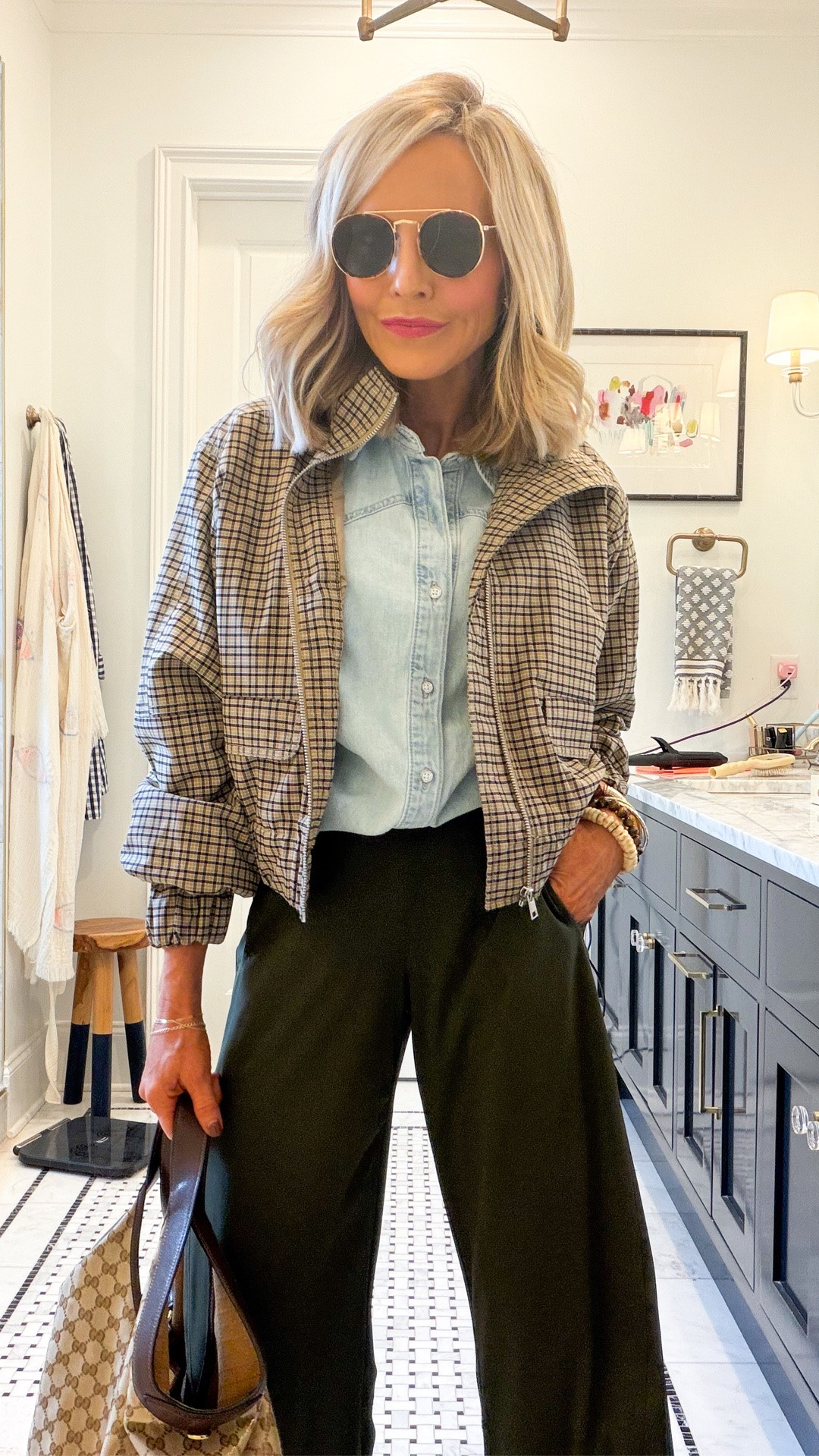 @Ruti pants in 0 regular, @Target chambray shirt (XS) and Loft plaid bomber jacket (XXS) •

#LTKgrwm #LTKootd #LTKSeasonal