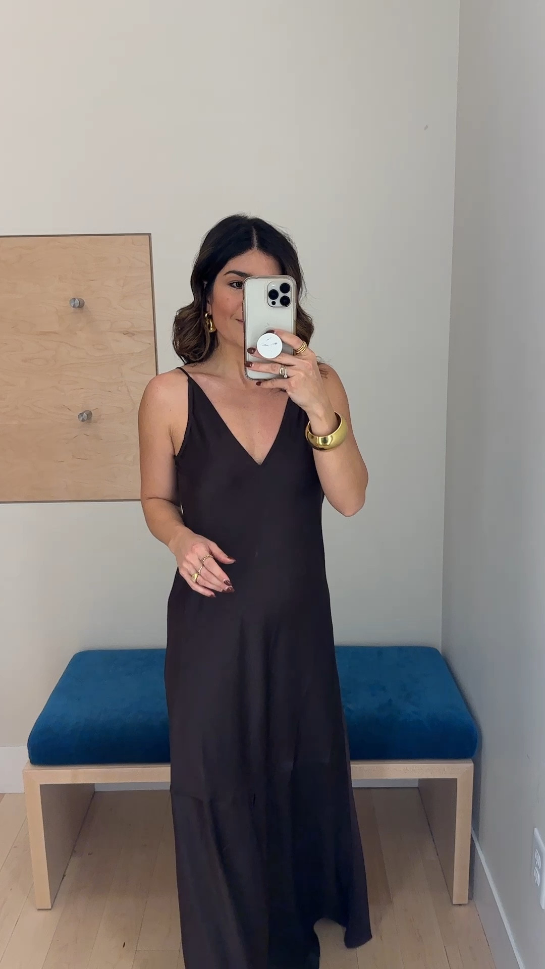 Take 40% off this gorgeous brown dress with code “madebetter”
Wearing size xs

#LTKSaleAlert #LTKWatchNow #LTKCyberWeek