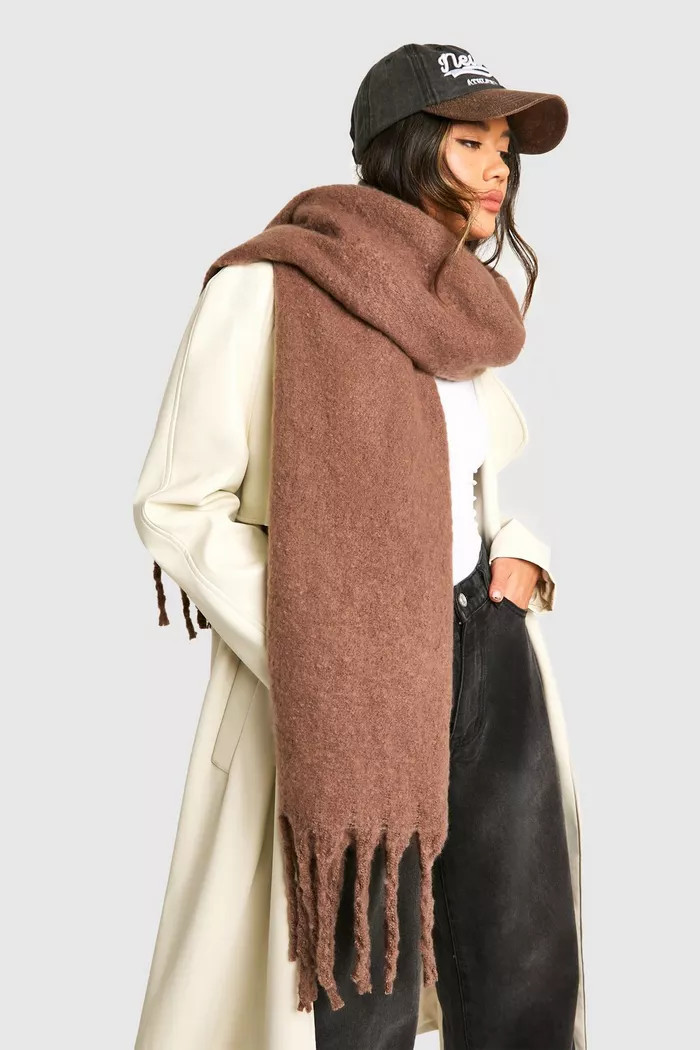 Chunky Oversized Fringe Scarf | boohoo (US & Canada)