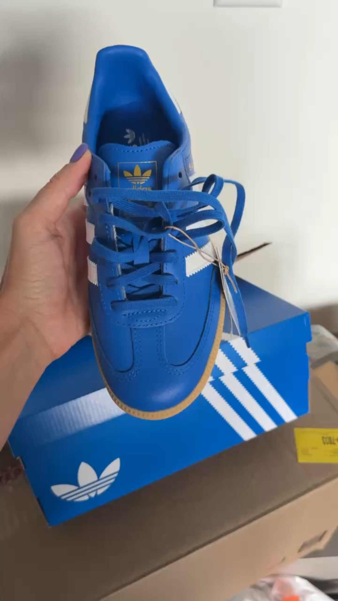 Dying over this blue color!

@adidas #adidaspartner #createdwithadidas 