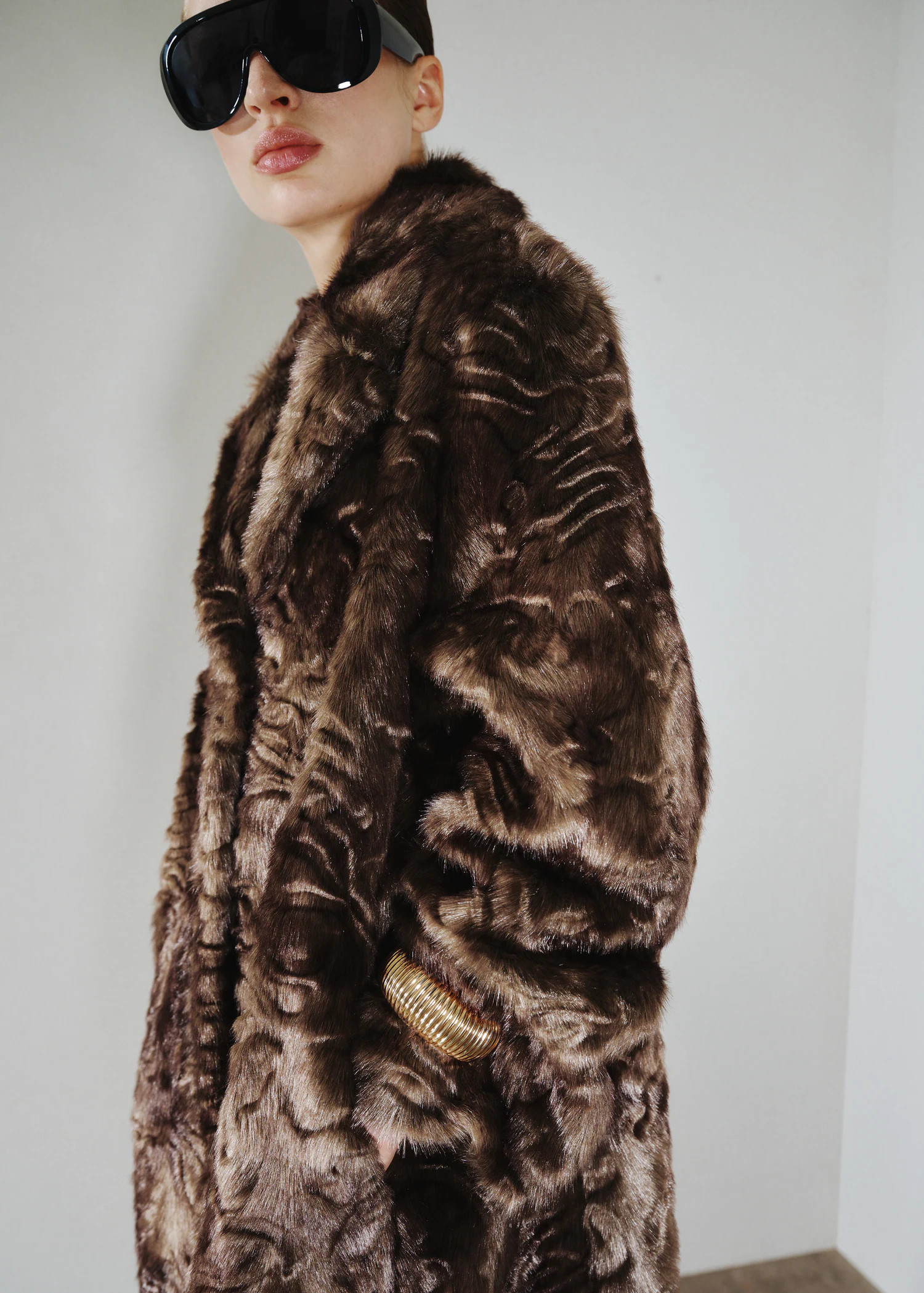 Mantel mit Fell-Effekt und Textur | Mango EU