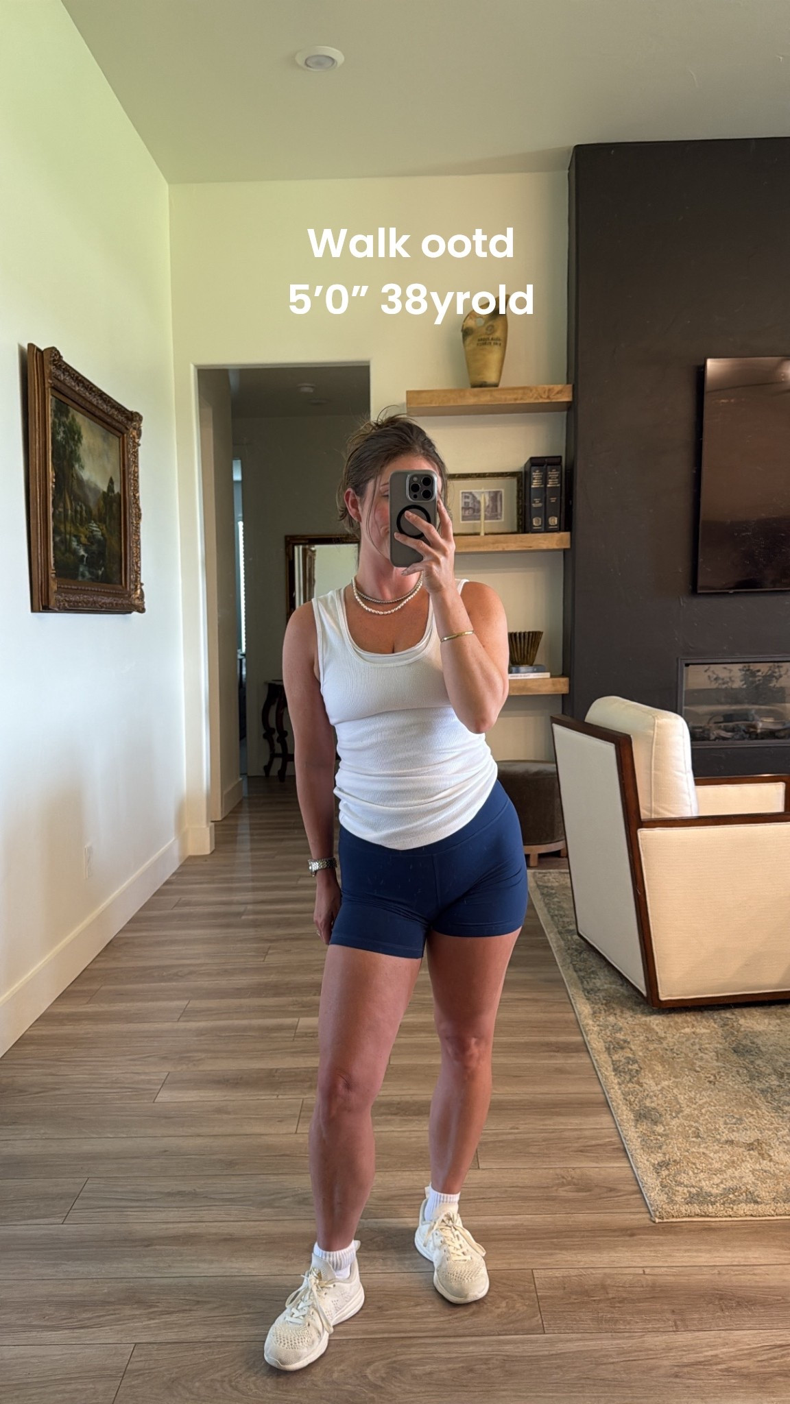 Walking OOTD 

#LTKPetite #LTKFindsUnder100 #LTKStyleTip