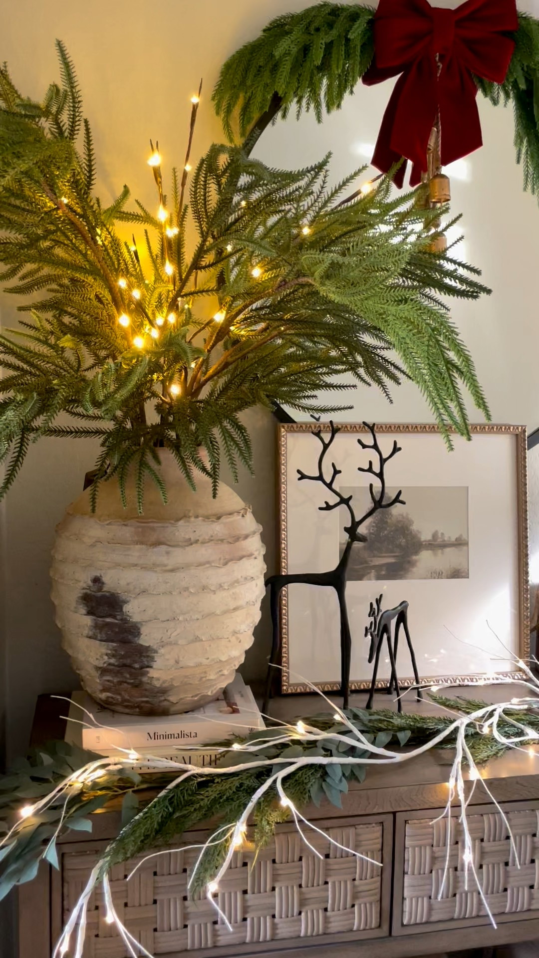 Christmas entryway inspo!

#LTKSeasonal #LTKHoliday