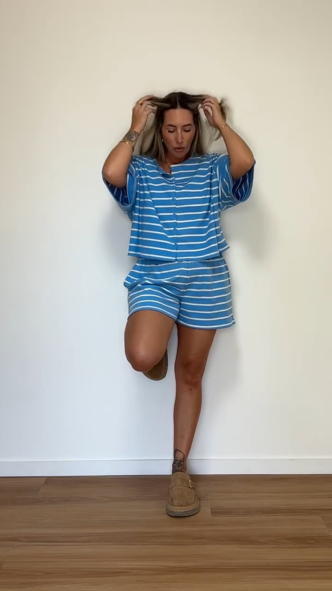 what im wearing… 🩵✨

they feel like pyjamas and we’re only a $38 set 🙏🏼 no further words needed 🏃‍♀️💨 @bestandless 

#mumfashion #ootd #whatimwearing #casualcomfort #affordablefashion
