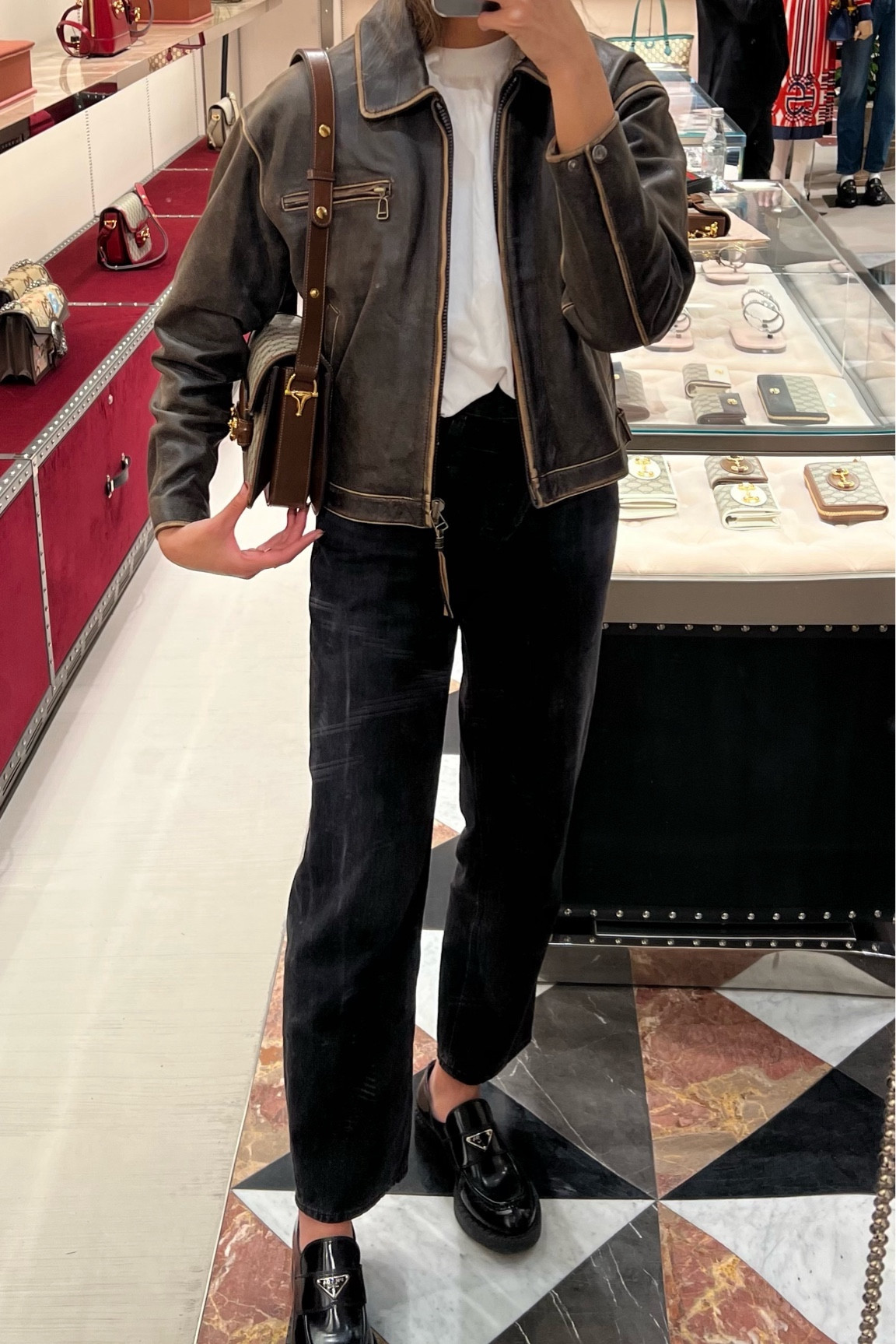 Gucci horsebit >>>> 

#ootd

#LTKstyletip #LTKHoliday #LTKSeasonal