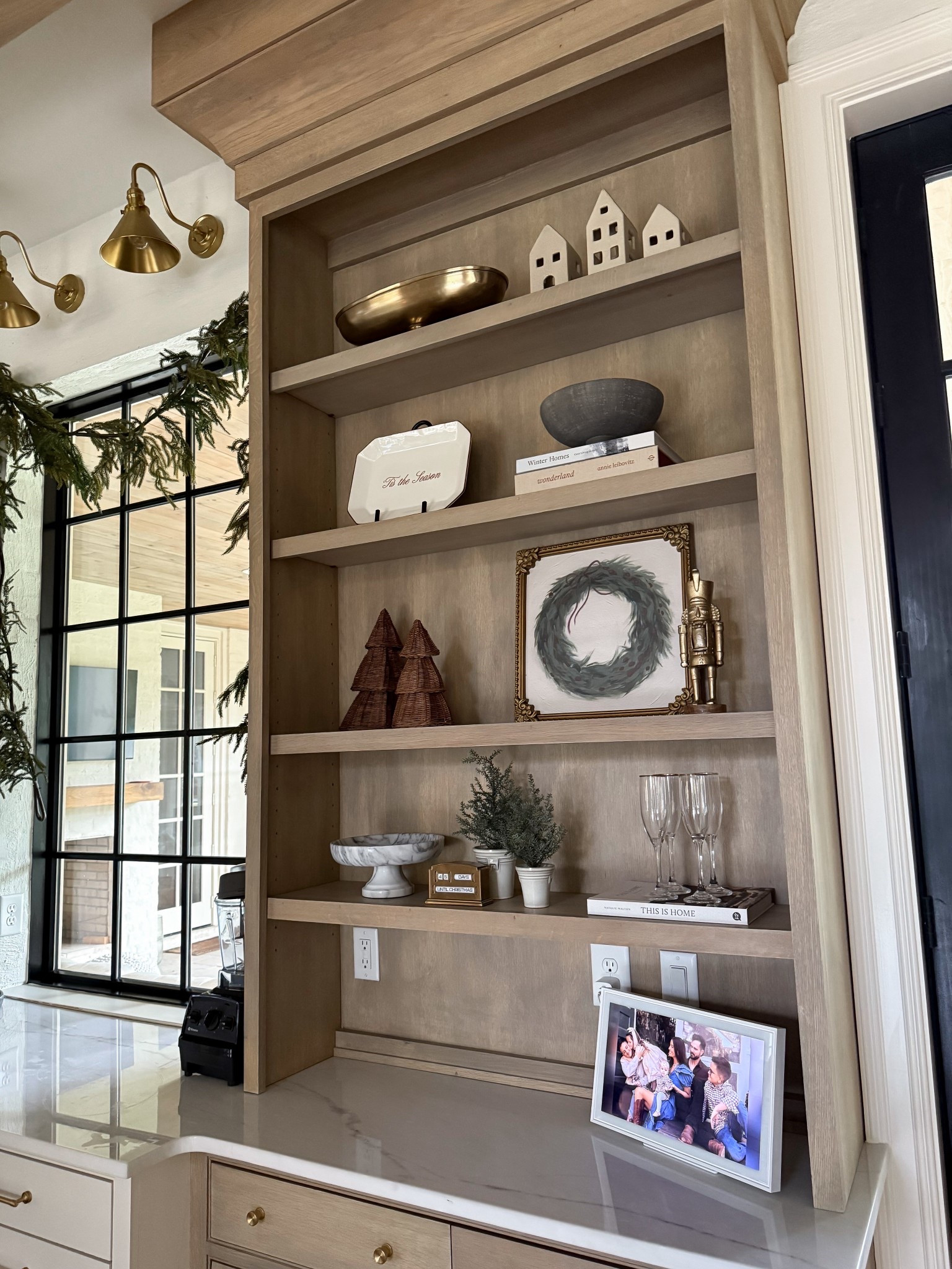 Christmas decor 

#LTKHome #LTKHoliday #LTKSeasonal