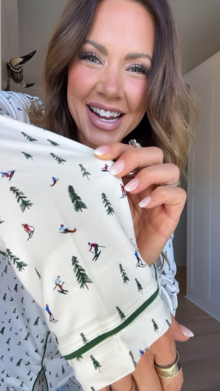 tommy john’s women’s down time pajama top and pants set linked ♥️

#LTKHoliday #LTKGiftGuide #LTKSeasonal