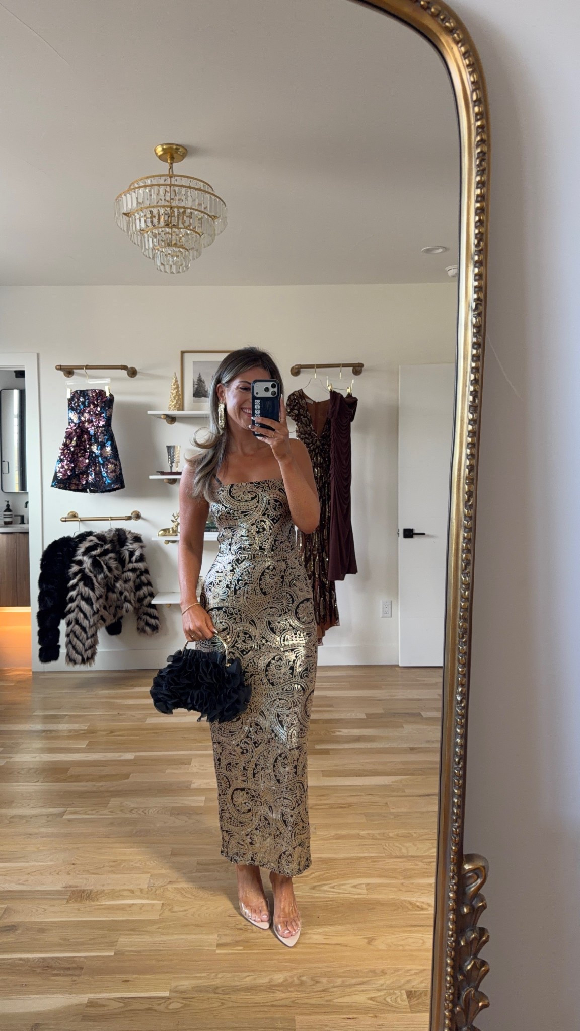 Vici gold strapless paisley holiday party winter event dress

Vici code: emerson35

Wearing an xs

Wedding guest
Formal event
Gold
Paisley
Holiday party
Special occasion

#LTKParties #LTKHoliday #LTKFindsUnder100