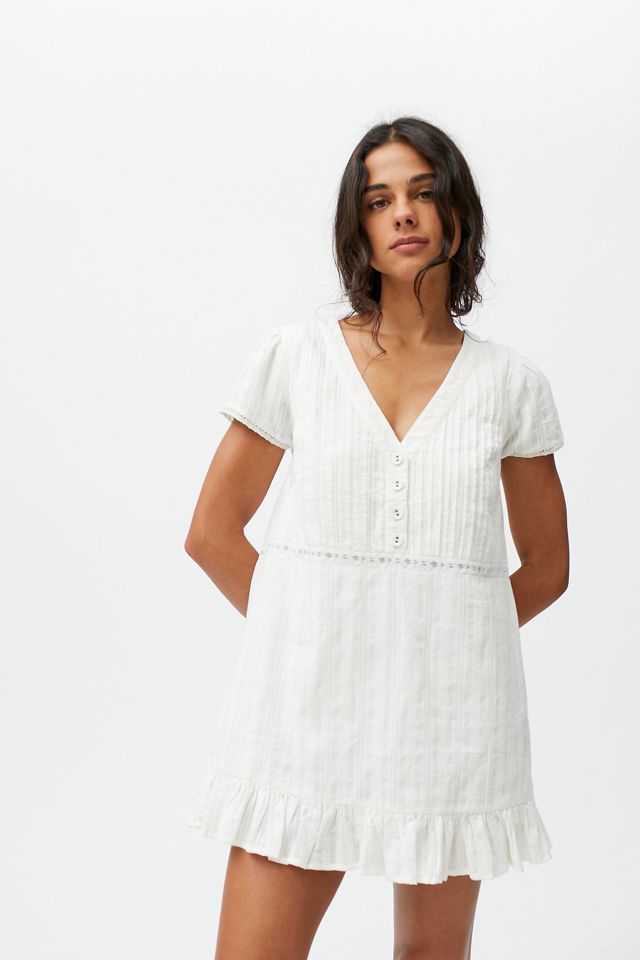 UO Bria Pleated Frock Dress | Urban Outfitters (US and RoW)