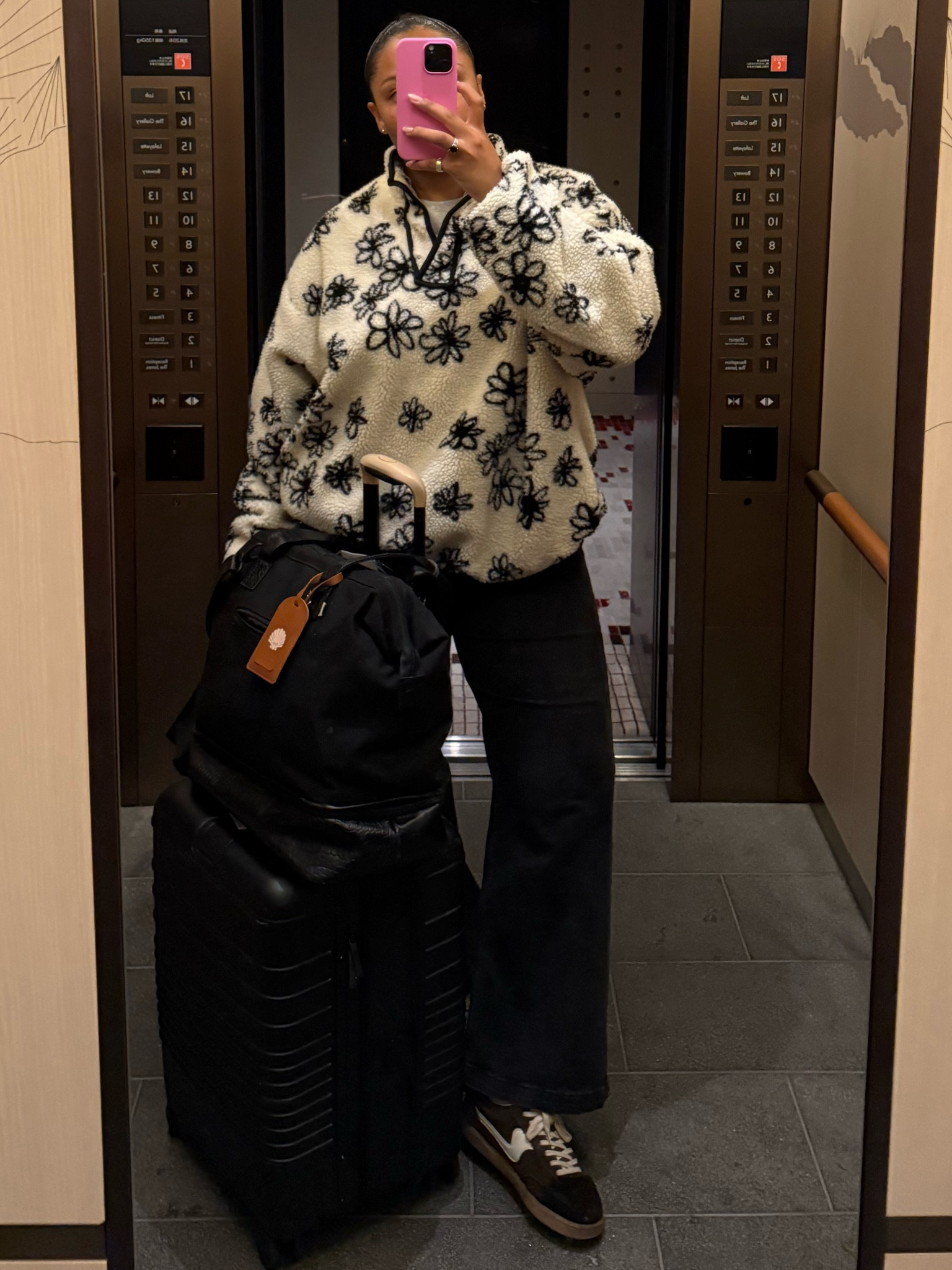 Travel fit!

#LTKSeasonal #LTKTravel #LTKStyleTip