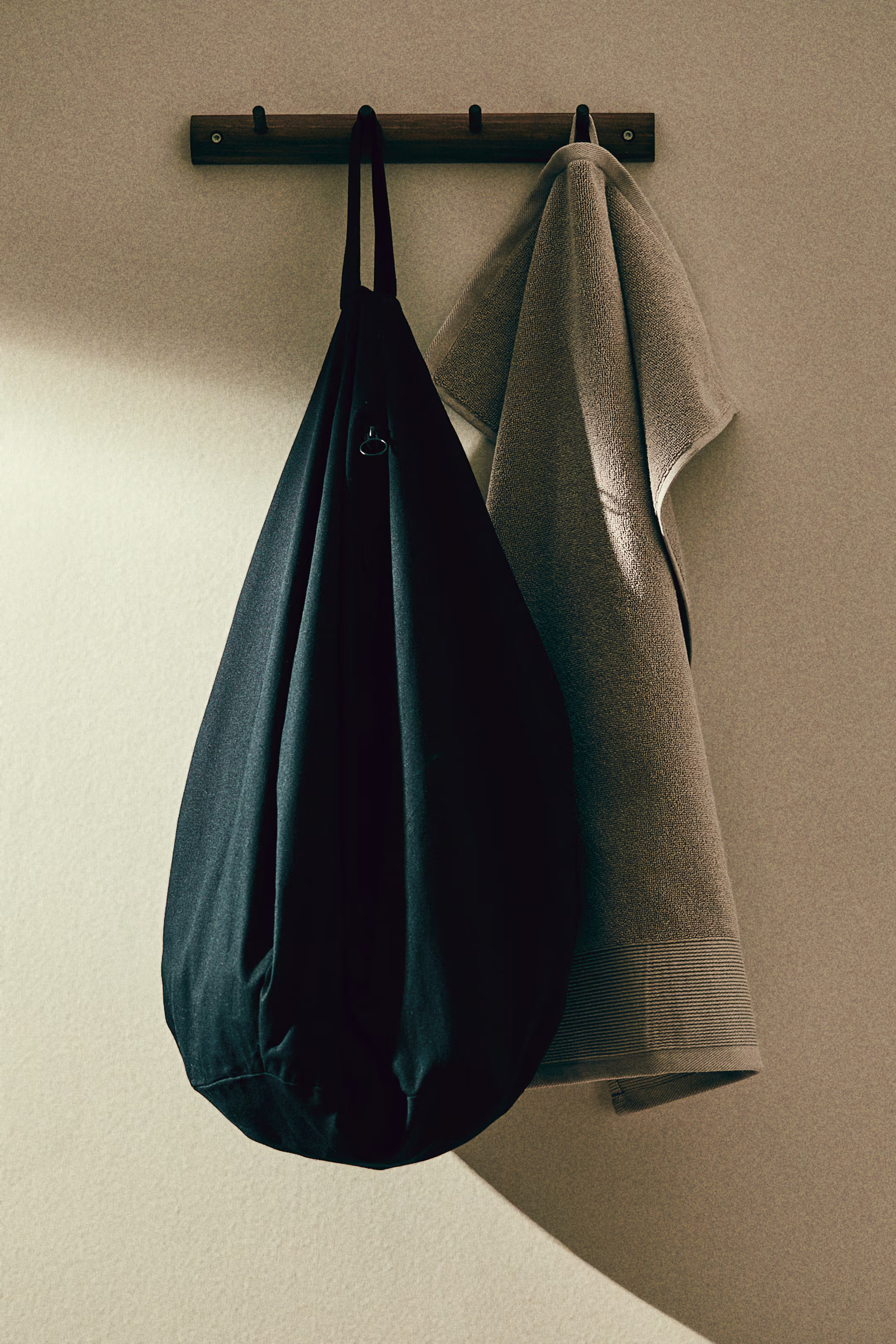 Cotton canvas laundry bag | H&M (UK, MY, IN, SG, PH, TW, HK)