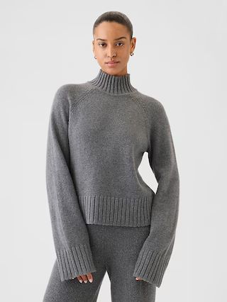 CashSoft Turtleneck Sweater | Gap (US)