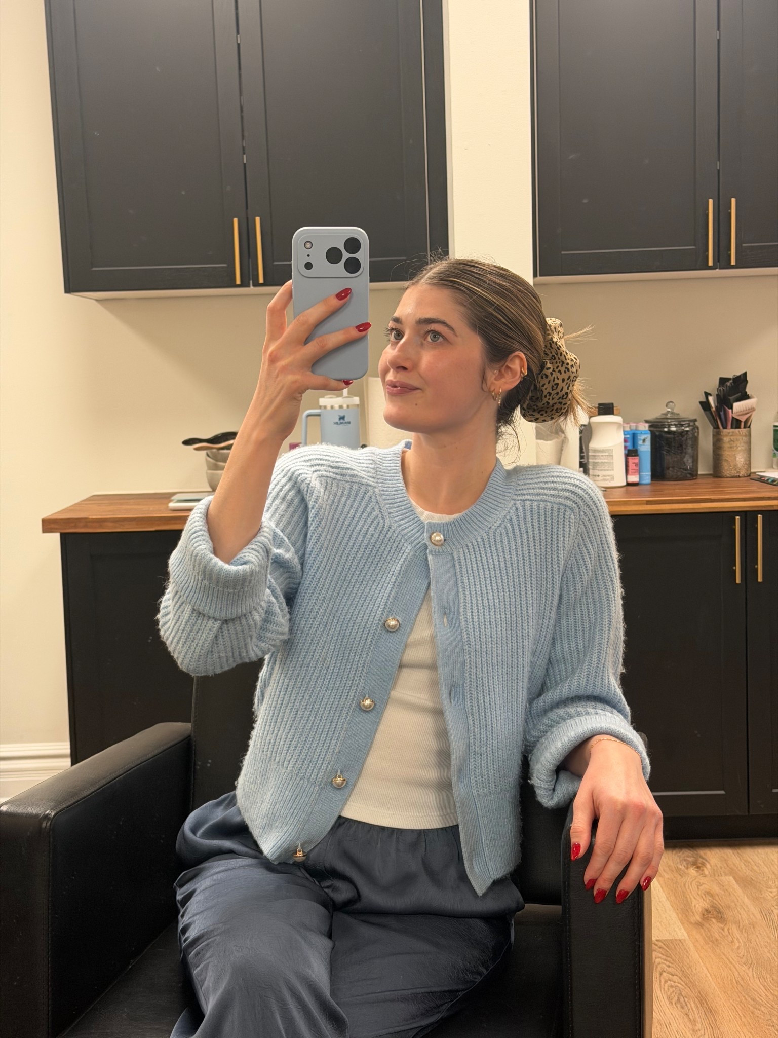 Cozy Saturday outfit for the week I thought would never end! 

#LTKBeauty #LTKGiftGuide #LTKdayinmylife