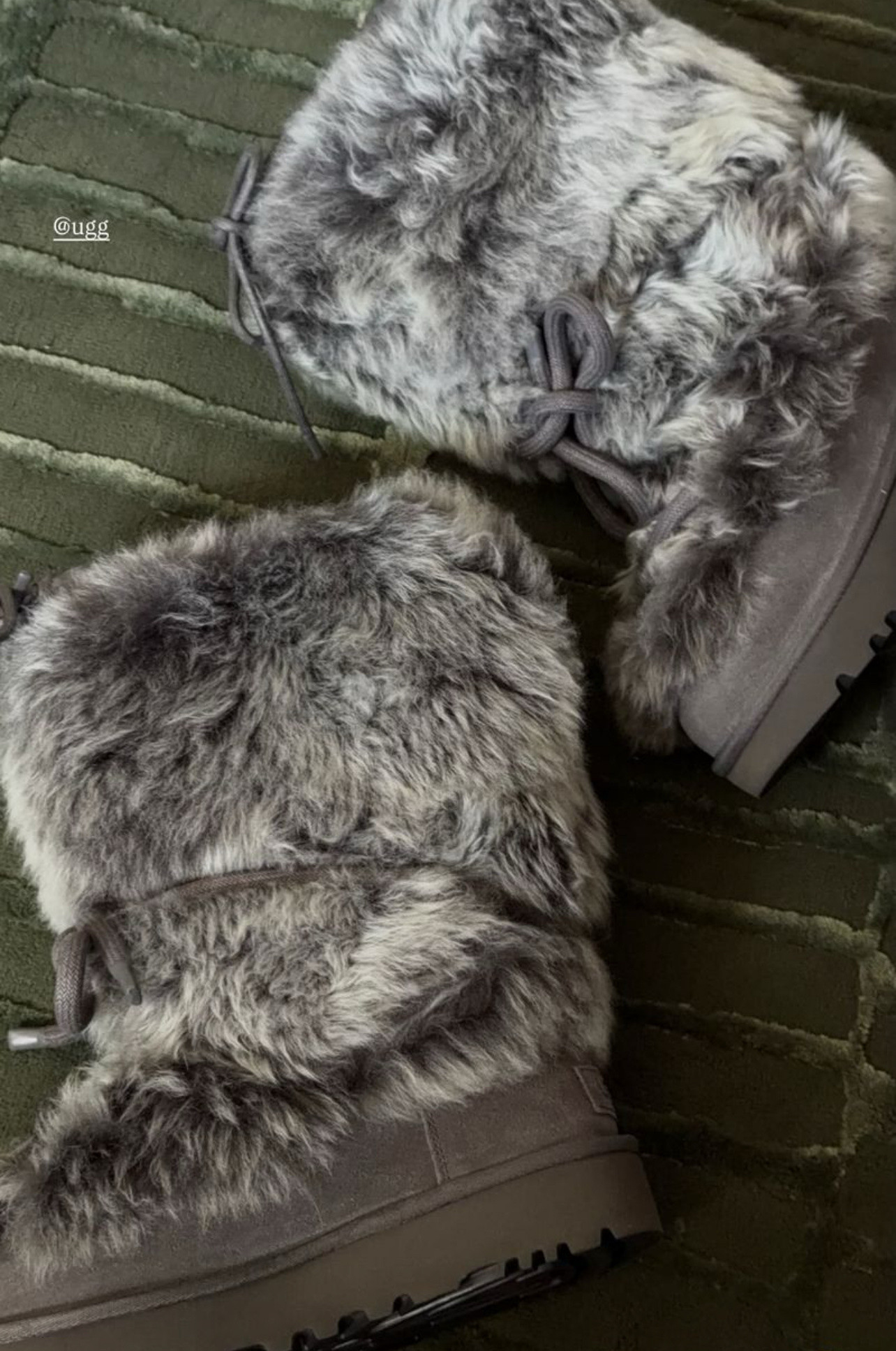 loving these new @uggs for fall !!!

Fall boots, boots, fall shoes, winter shoes


#LTKShoeCrush #LTKSeasonal