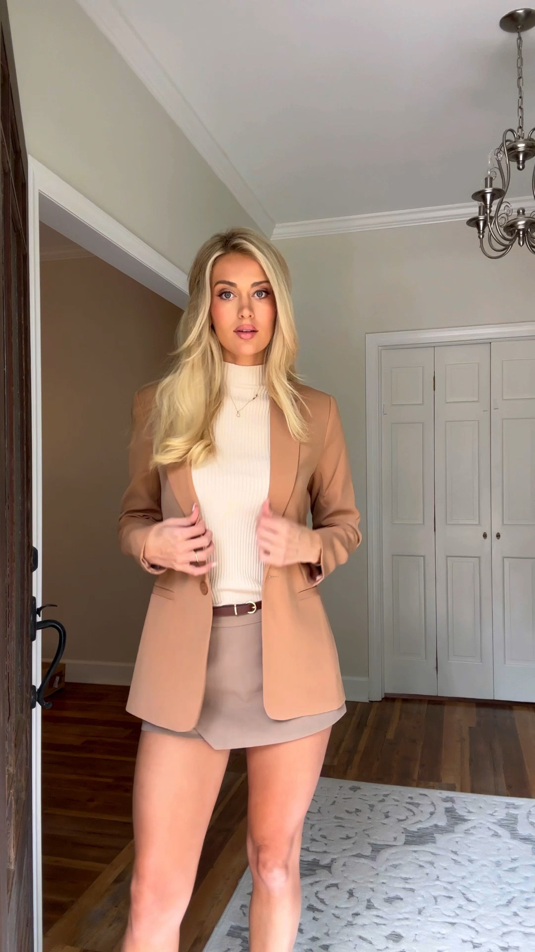 Loving all of these new fall pieces from the VICI 🤍 use my code SAVANNAH30 for 30% off  🍂 #FallFashion #Fall #Sweater #Boots #Blazer #September #fallclothes