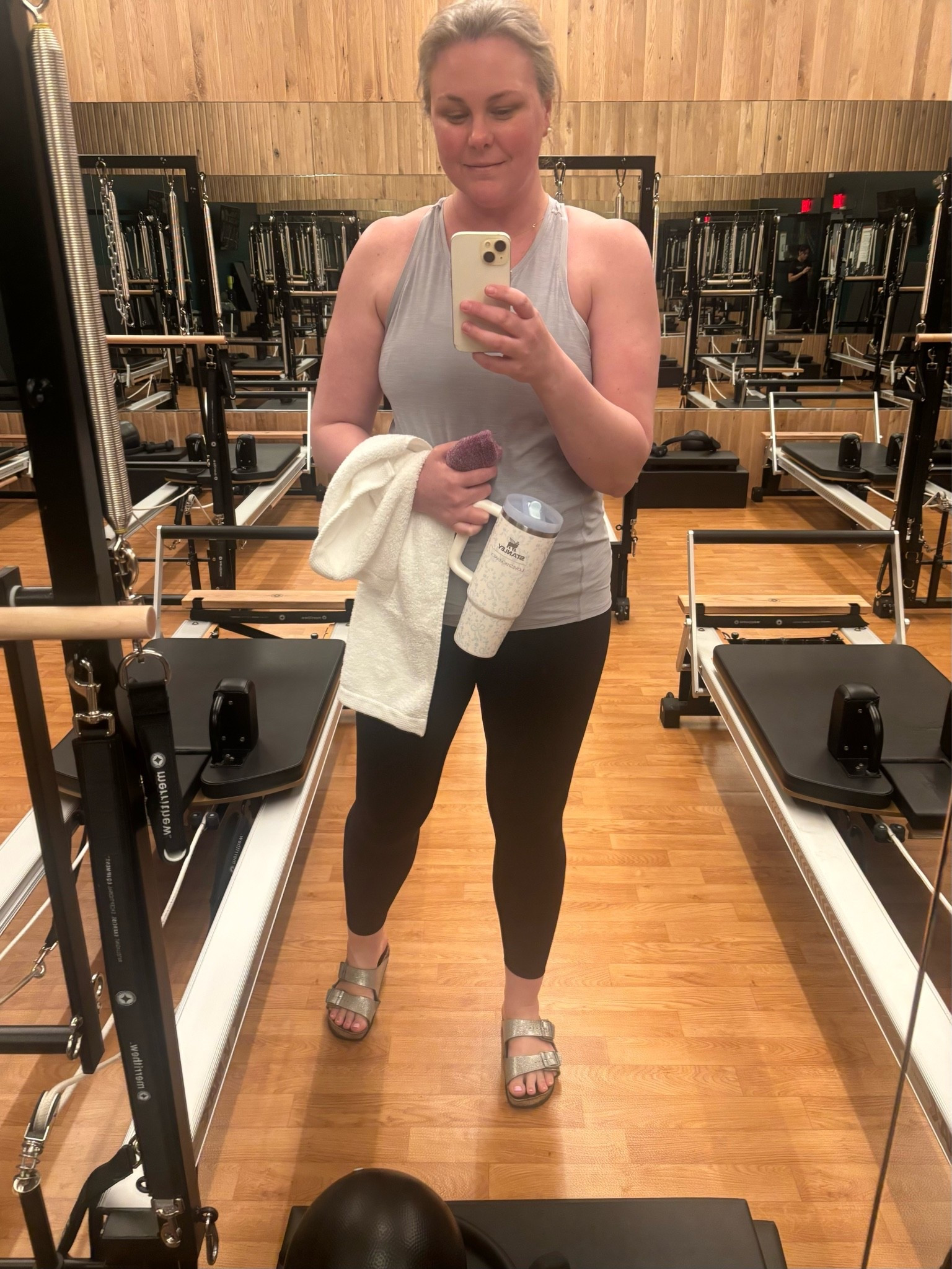 Today’s reformer class outfit 💪🏻

#LTKselfcare #LTKfitnessgoals #LTKActive