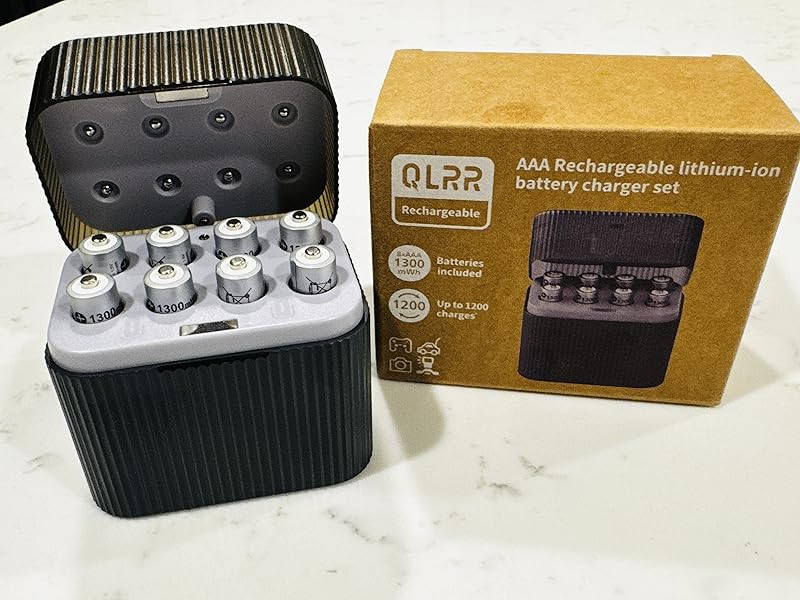 One of those everyday home upgrades that just makes sense 🤍
#ad This post contains affiliate links, which means I may earn a small commission if you make a purchase through my links.

These rechargeable AAA batteries with a fast charger are such a simple way to stay organized and prepared at home. I like having a set ready to go for remotes, scales, and other small electronics instead of hunting for disposables. The charger keeps everything in one place and makes recharging easy. 

 #LTKHome