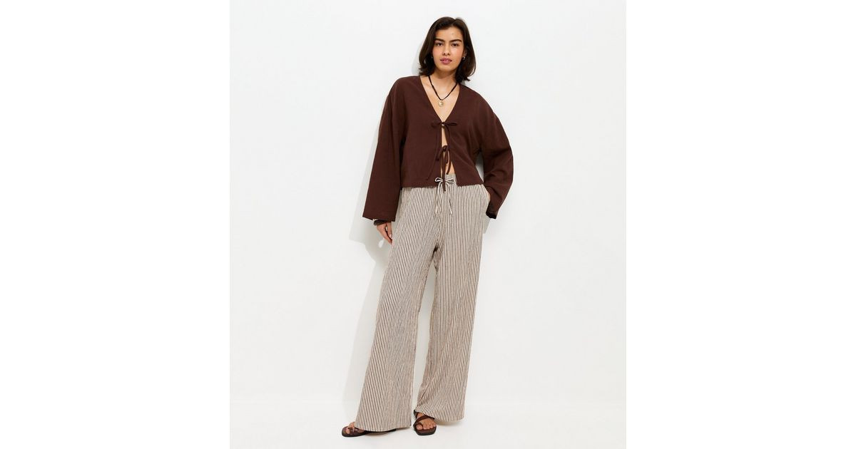 Brown Thin Stripe Crinkle Texture Wide Leg Trousers | New Look | New Look (UK)