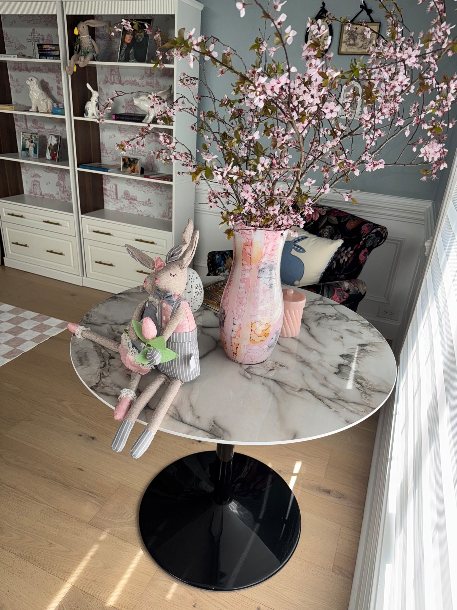 Faux marble table 
Added this to my reading room to give the traditional shelves a modern friend 💕

#LTKHome