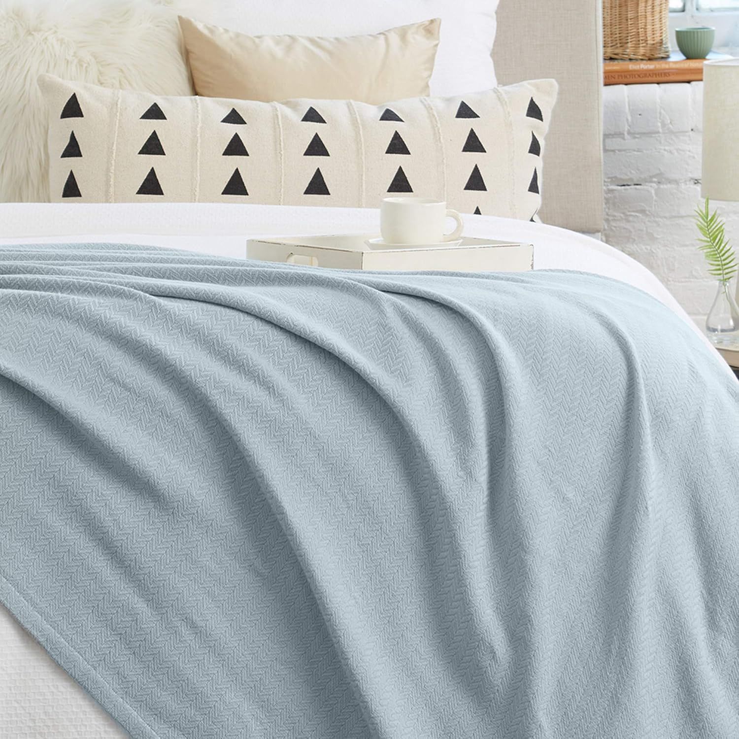 100% Ringspun Cotton Textured Weave Blanket. Lightweight and Soft, Perfect for Layering. Aurelie ... | Amazon (US)