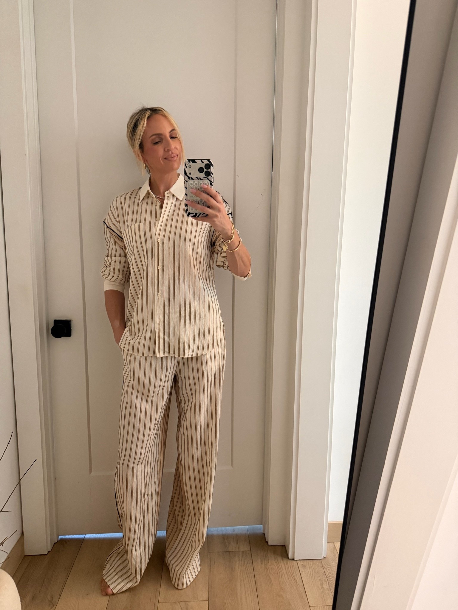 This Zara set is so so comfy and tall girl friendly. Wearing a small in both

#LTKOver40 #LTKTall #LTKootd