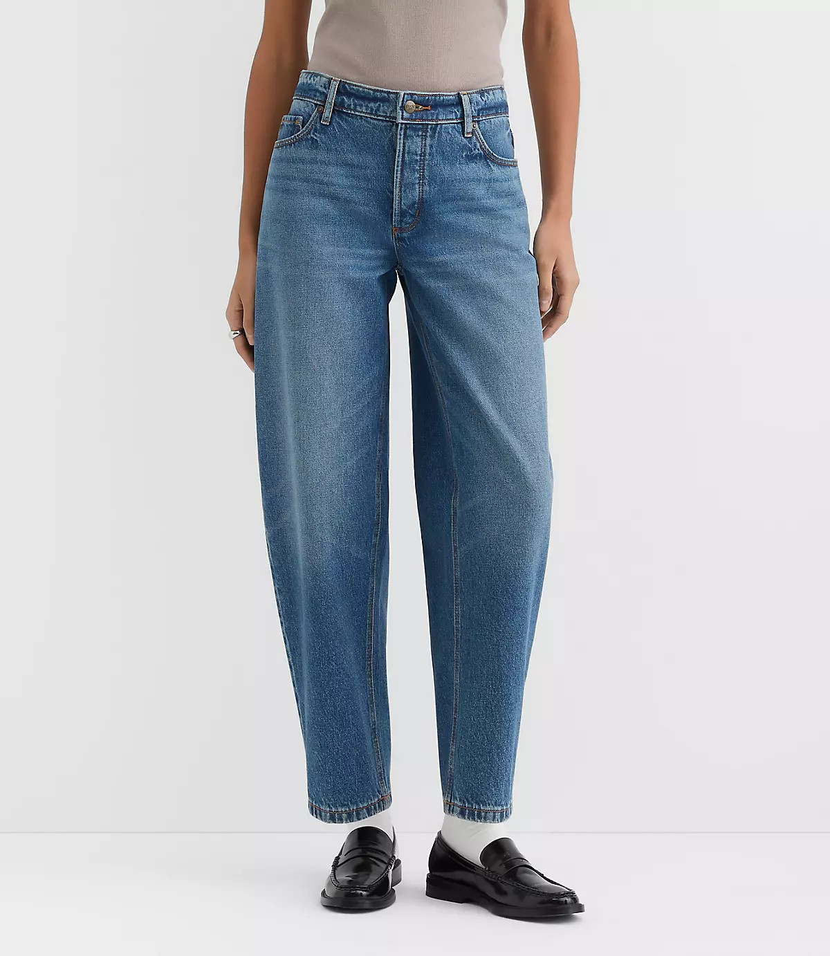 Rivete Tall Mid Rise Barrel Jeans in Echo Wash | LOFT