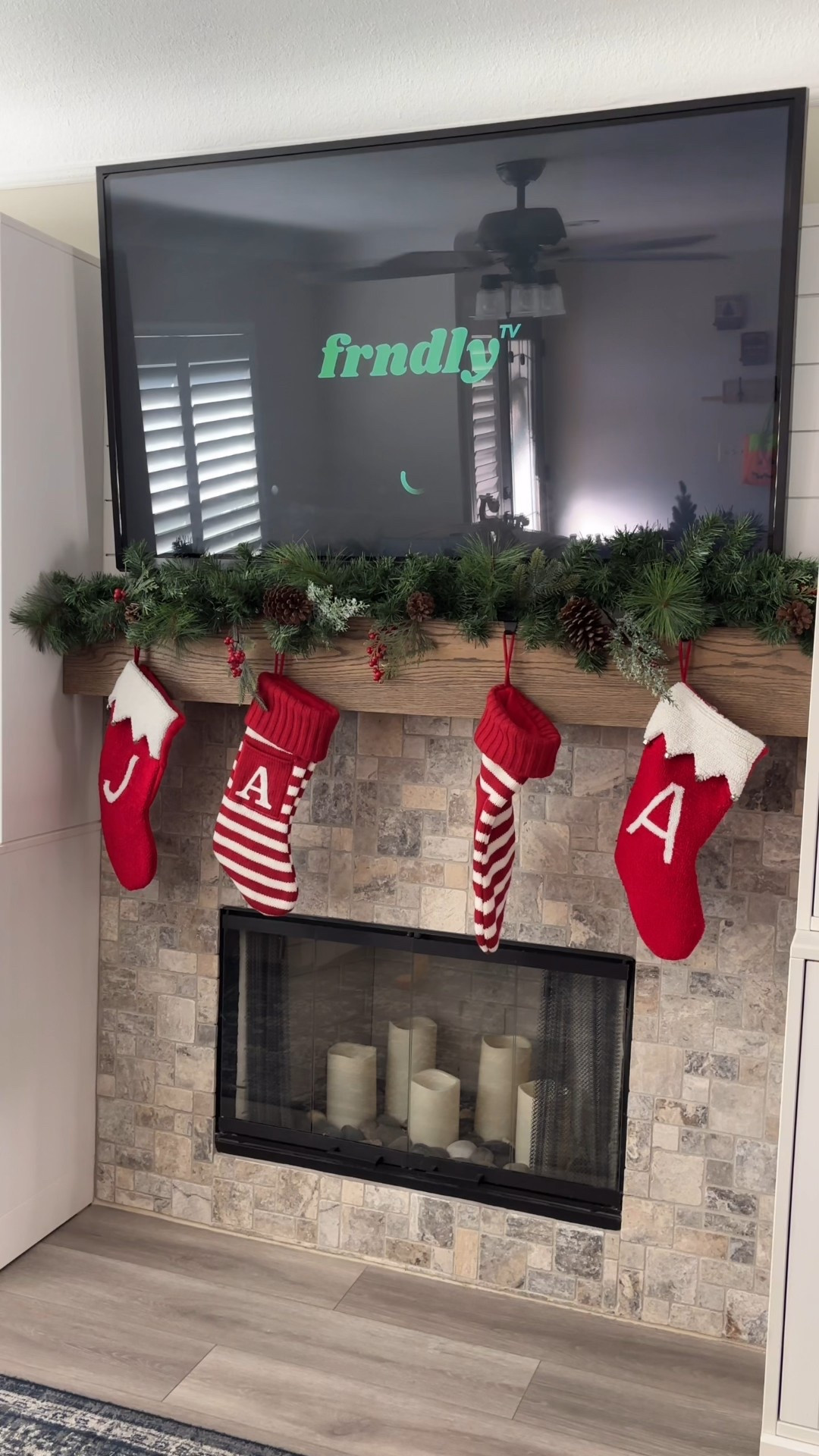 
#ad Holiday movie season is officially here 🎄🍿 Frndly TV is my go-to for all the festive favorites from Hallmark and Great American Family — plus 50+ channels like A&E, History, and Lifetime! My favorite part? The unlimited DVR so I can record everything and watch on my own time. This holiday season, I’ve got She’s Making a List and Have We Met This Christmas at the top of my watchlist 💫 @frndlytv #frndlytv #holiday #halloween #thanksgiving #christmas #streaming #christmasmovies #hallmark #lifetime #uptv #gaf 



#LTKmomlife #LTKSeasonal #LTKHoliday