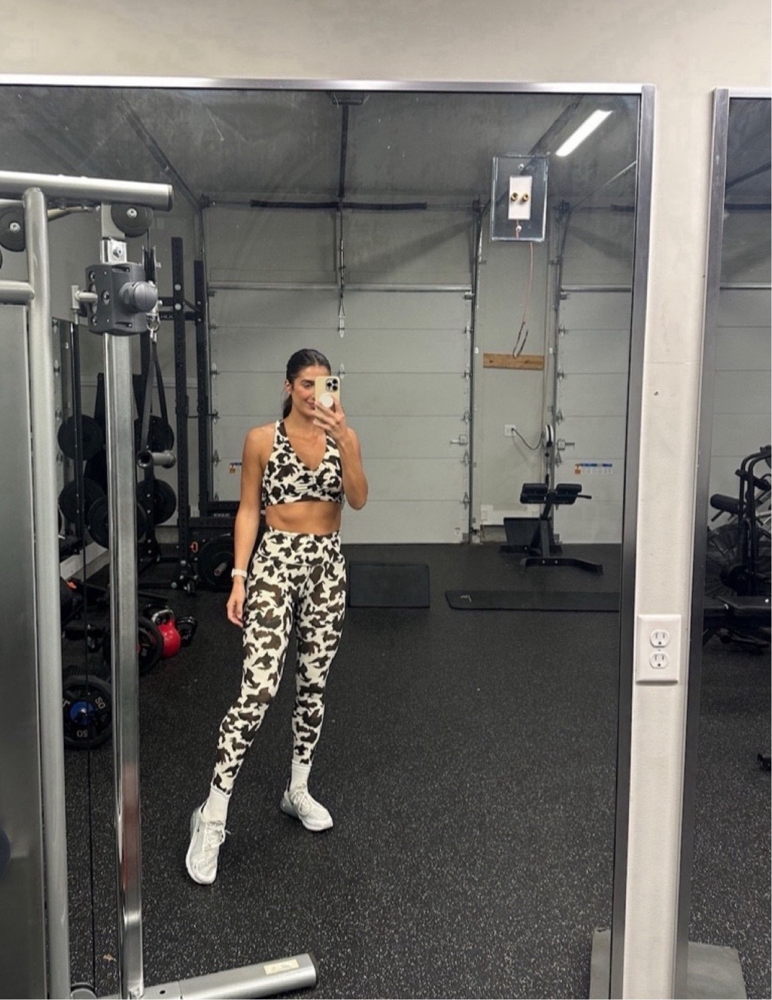 Love the print on this matching set!

Athleisure - activewear - matching set - activewear matching set 

#LTKstyletip #LTKActive #LTKsalealert