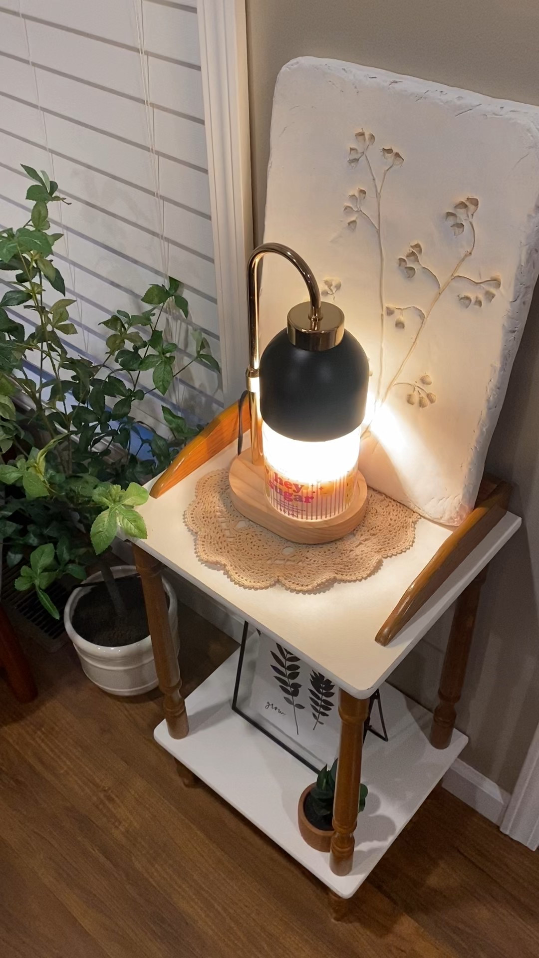 A few of my fav things about this candle warmer! ✨🌿🫶🏻🕯️

#LTKHome #LTKSpringSale #LTKStyleTip