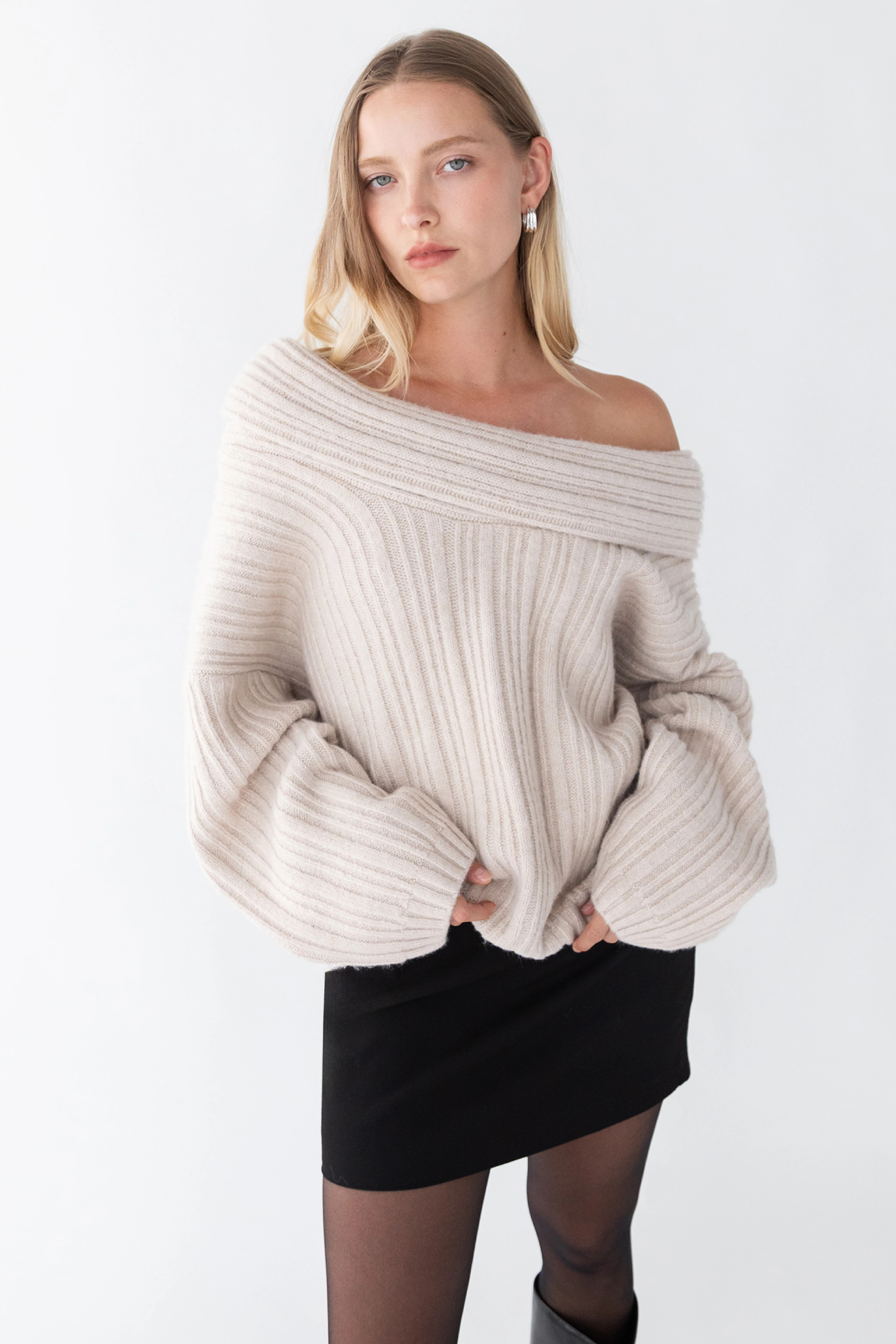 SLOUCHY OFF THE SHOULDER SWEATER | OAK + FORT