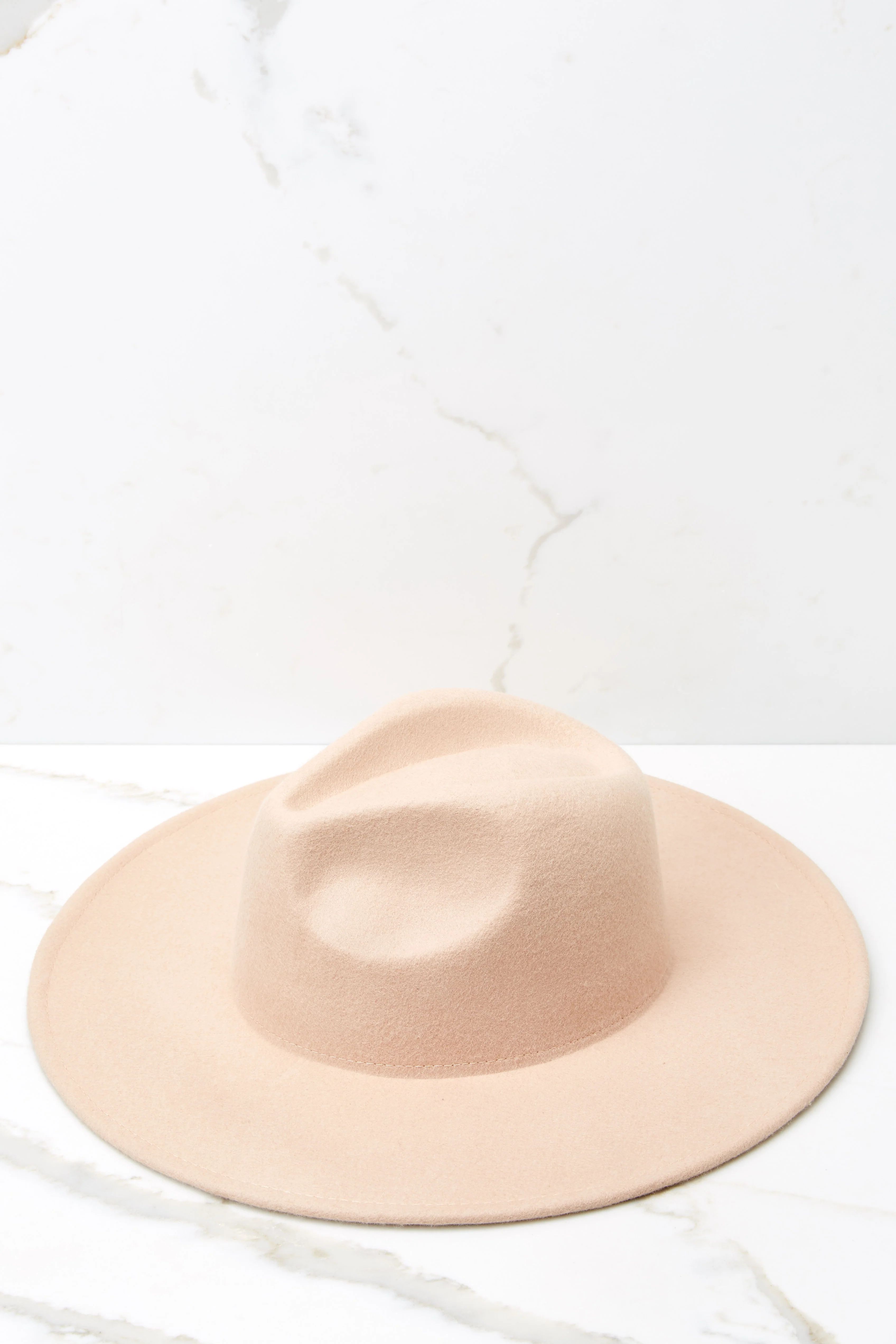 Big Sky Beige Hat | Red Dress 