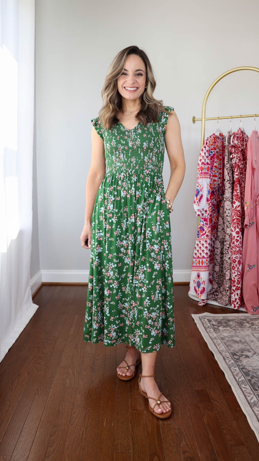 Five statement dresses from @boden shown unaltered on my petite 4’10’ frame! #bodenpartner 

Camalie Jersey Maxi Dress: Petite 0 - runs large, recommend a size down
Smocked Jersey Midi Dress: Petite 0 
Ruffle Bodice Shirt Dress: Petite 0 
Ava Cotton Midi Dress: Petite 0 
Embroidered Shirt Dress: Petite 0 


#LTKPetite